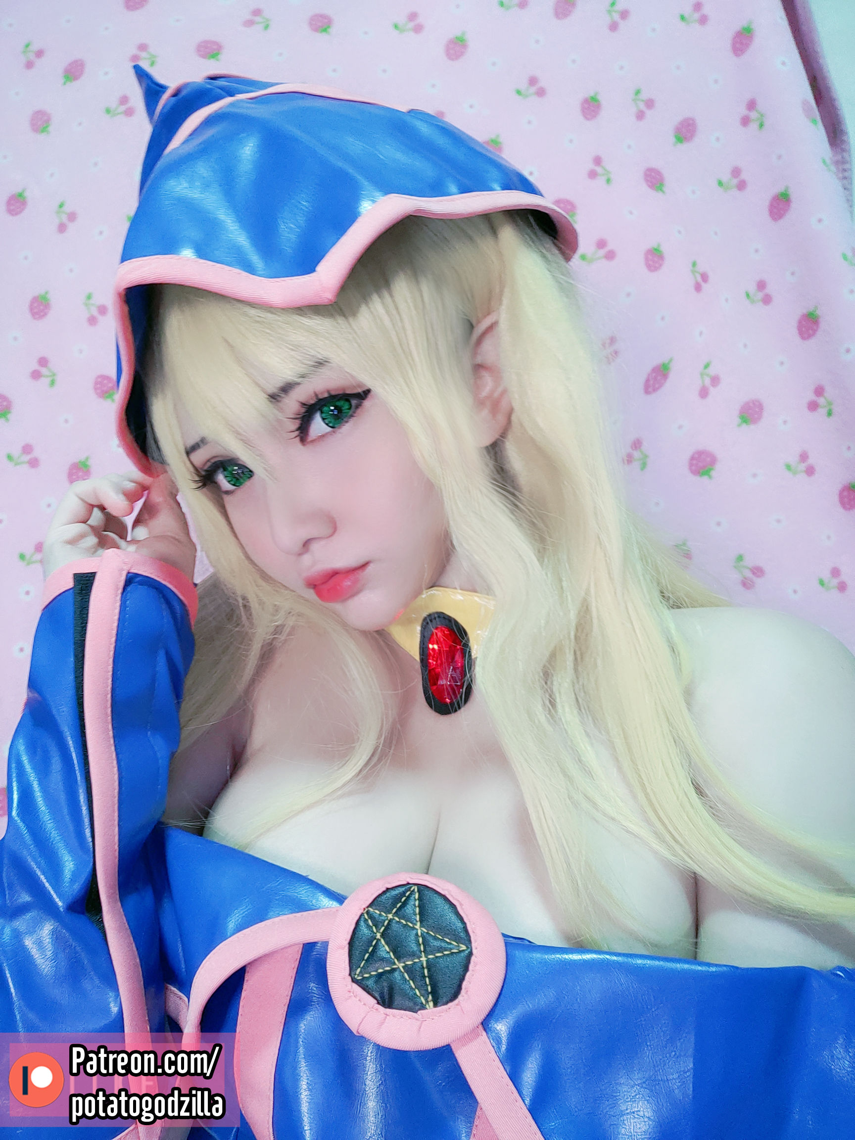 Coser小姐姐Potato Godzilla – Dark Magician Girl [30P] - 秀人网免费无水印在线套图写真