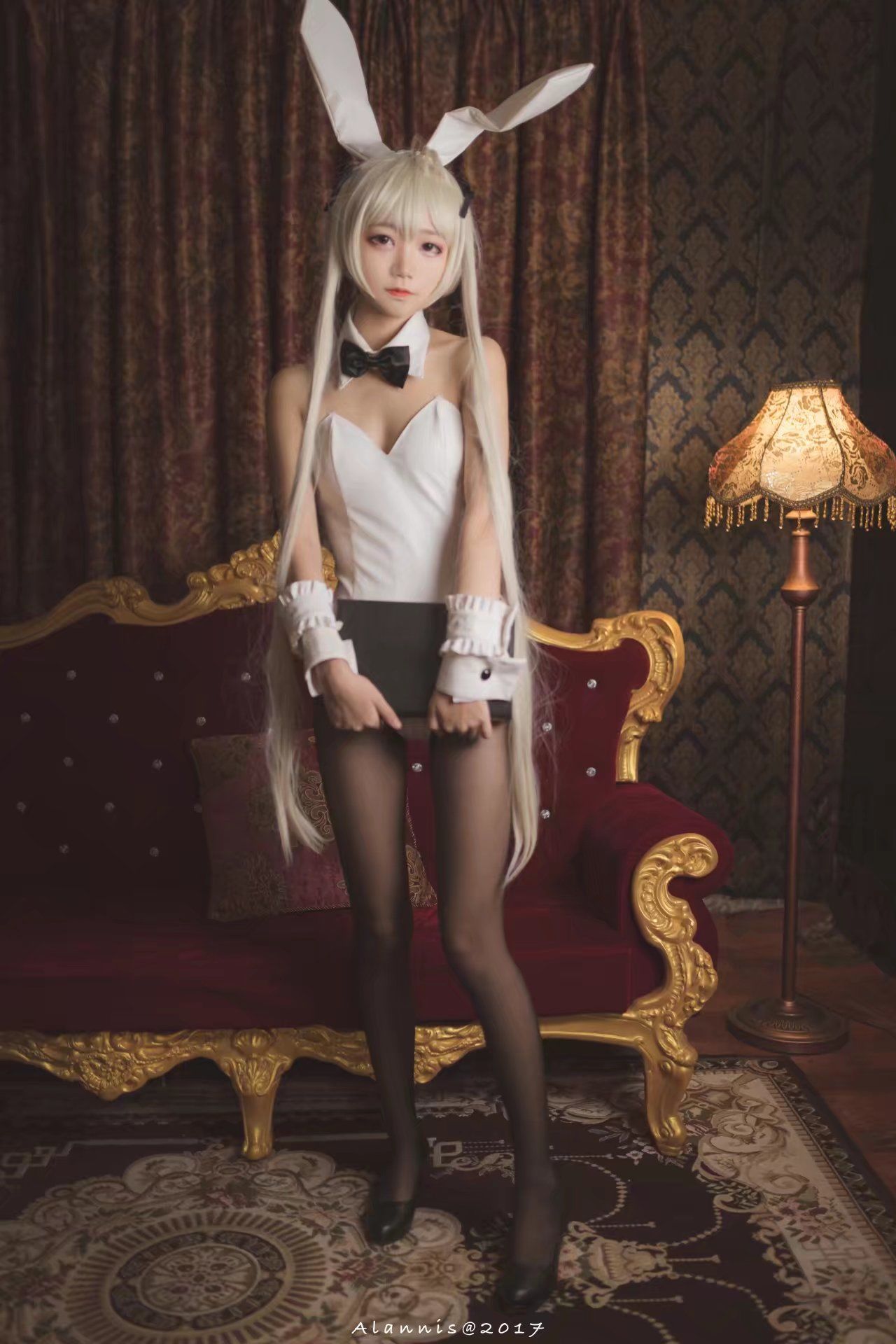 [萝莉COS] 清纯少女五更百鬼 – 兔女郎+白丝美腿 [21P] - 秀人网免费无水印在线套图写真