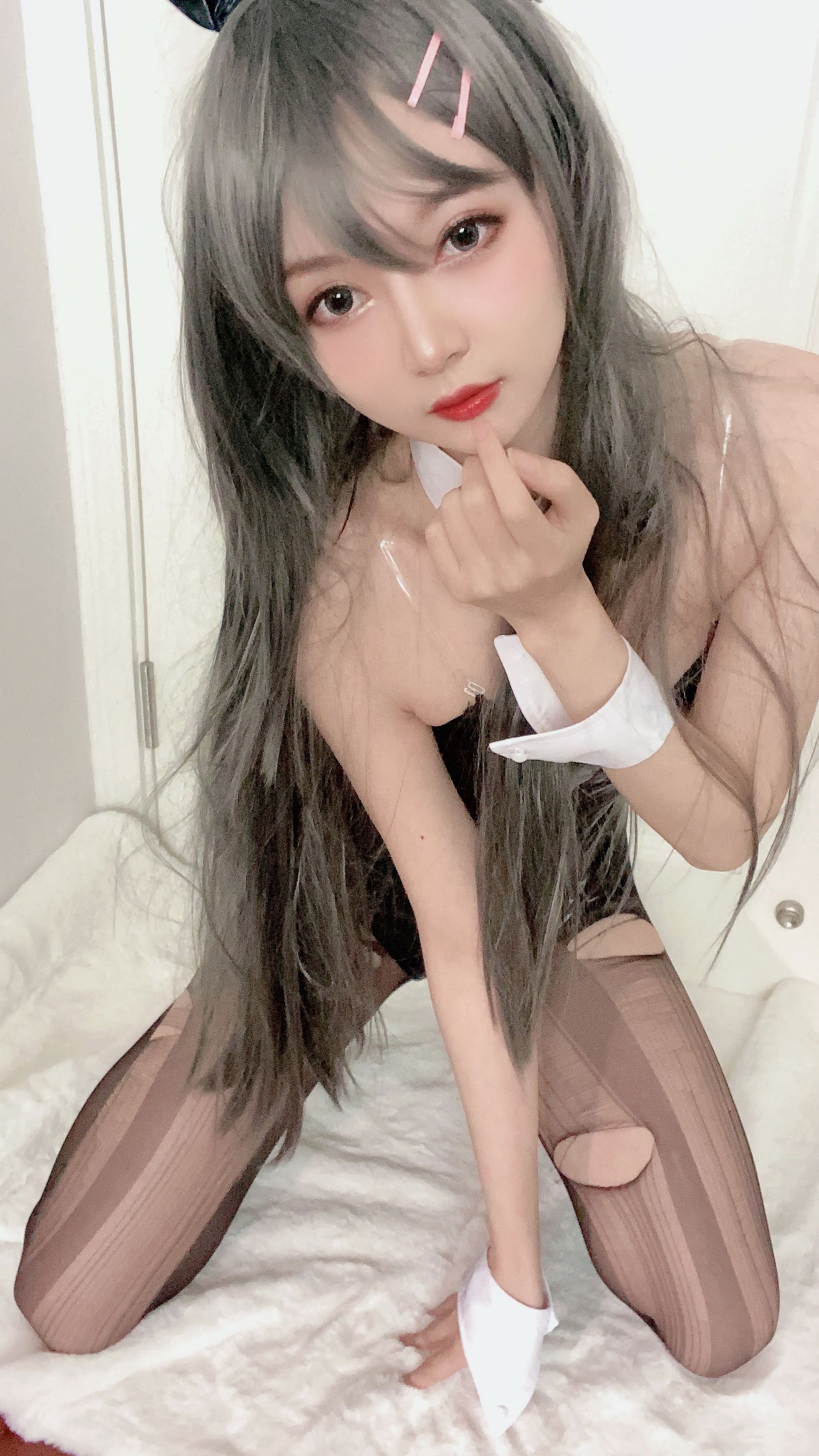 51酱 – 麻衣兔女郎 [40P] - 秀人网免费无水印在线套图写真