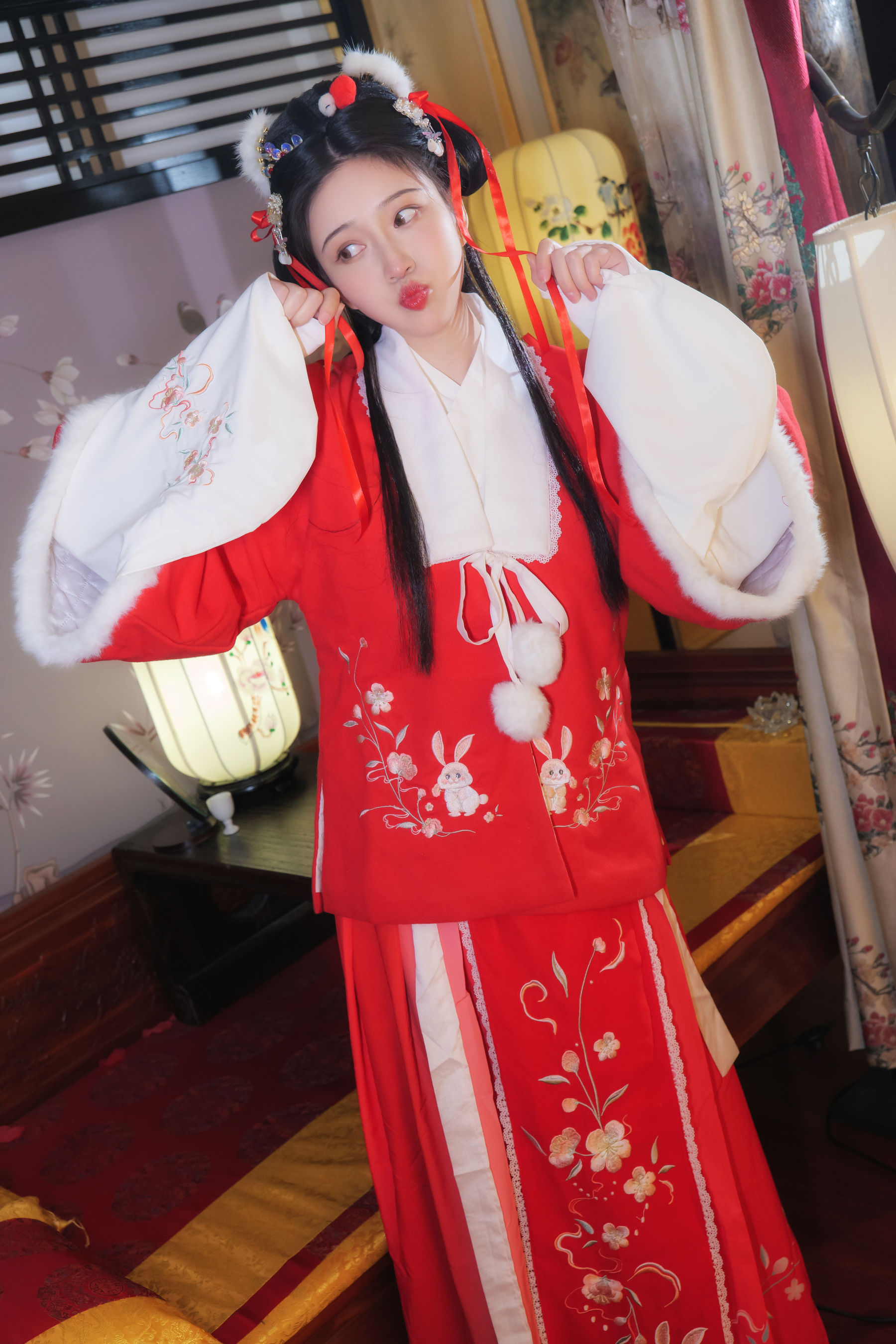 Nnian – 点绛唇 [22P] - 秀人网免费无水印在线套图写真