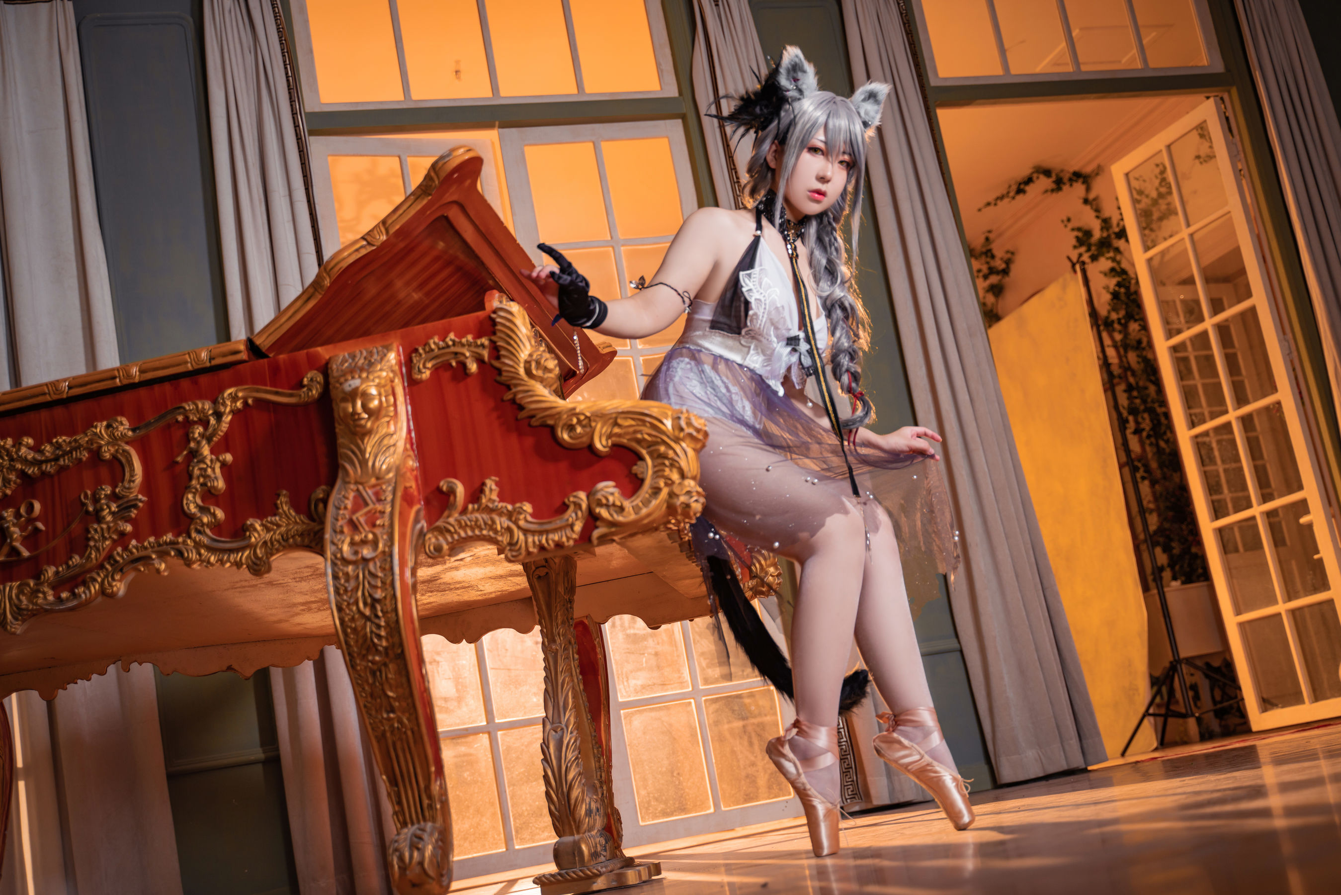 虎森森 – 黑芭蕾 [15P] - 秀人网免费无水印在线套图写真