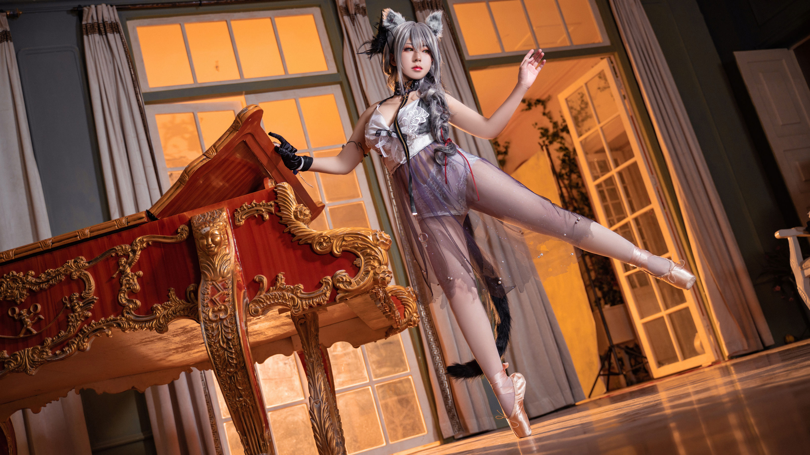 虎森森 – 黑芭蕾 [15P] - 秀人网免费无水印在线套图写真