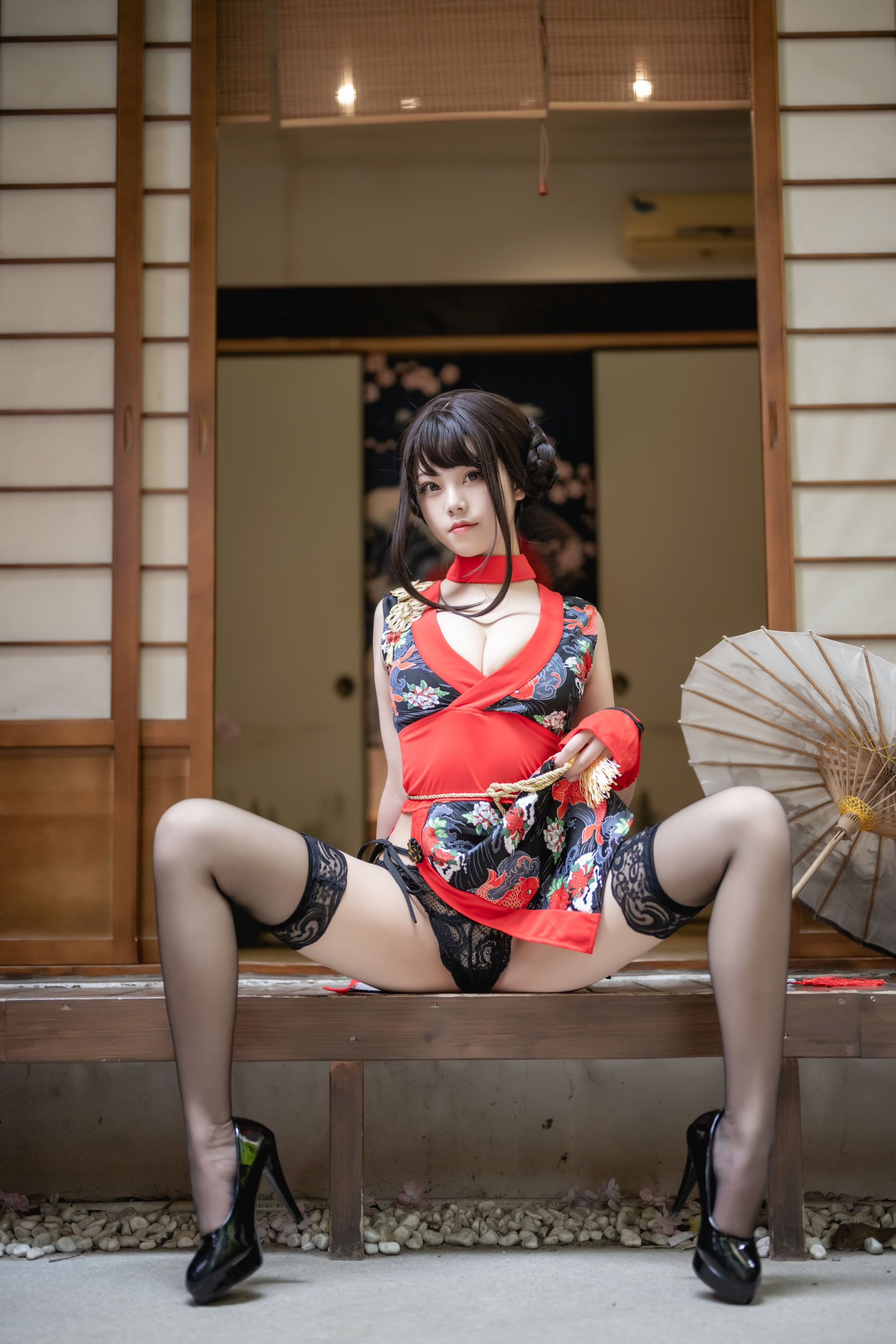 萌系小姐姐蜜汁猫裘 – 忍者2 [61P] - 秀人网免费无水印在线套图写真