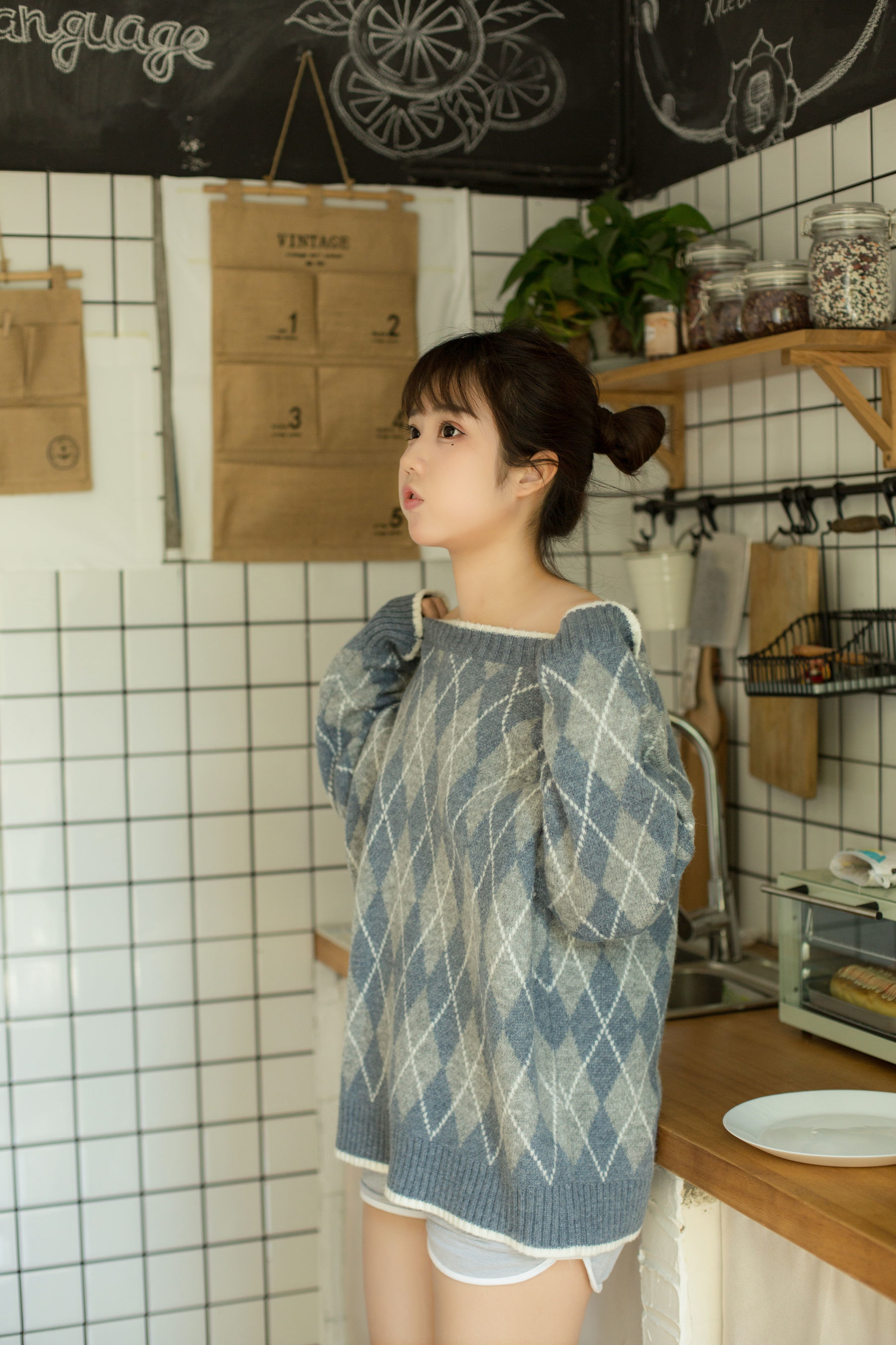 [萝莉COS] 微博福利姬镜酱 – 不知梦 日常 [86P] - 秀人网免费无水印在线套图写真