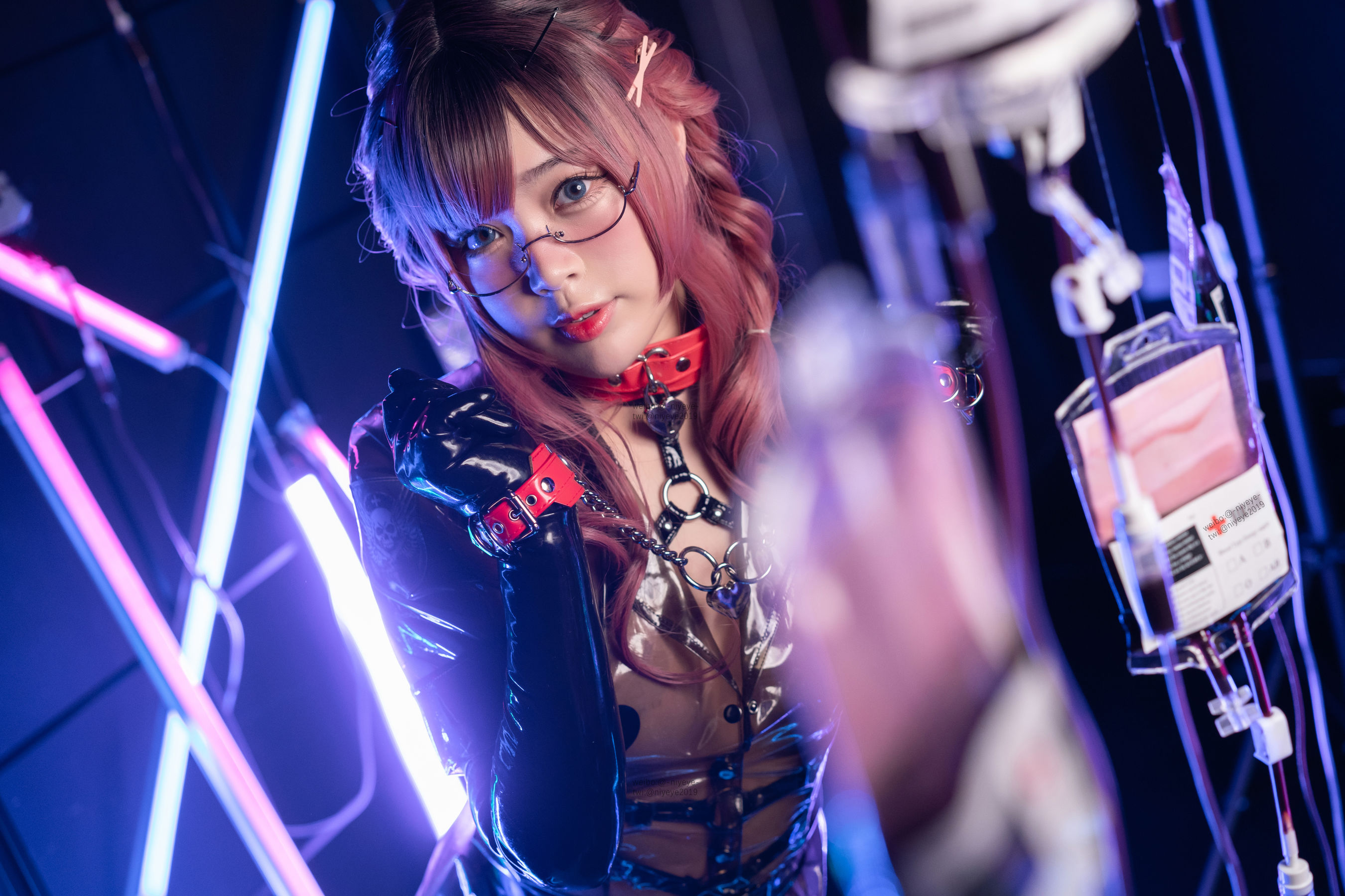 萌系小姐姐-白烨- – 痴女护士 [95P] - 秀人网免费无水印在线套图写真