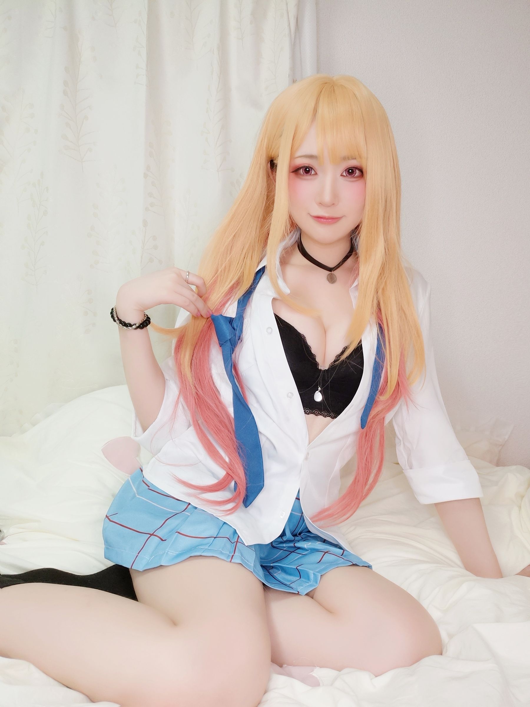 Yuki亭 – 喜多川海夢 (その着せ替え人形は恋をする) [34P] - 秀人网免费无水印在线套图写真