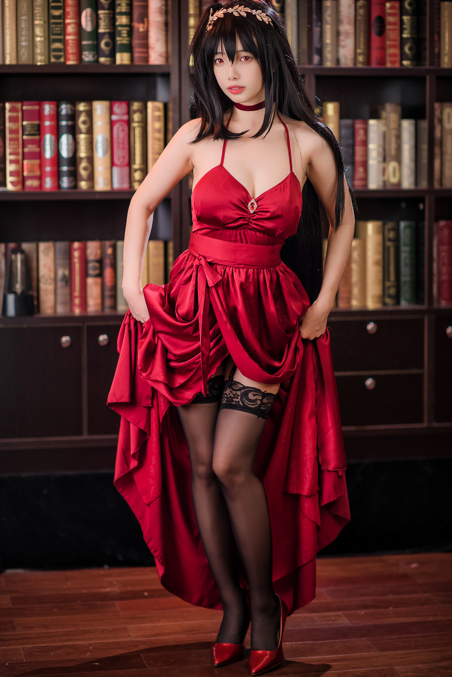 [萝莉COS] 雯妹 – 碧蓝航线大凤礼服 [43P] - 秀人网免费无水印在线套图写真