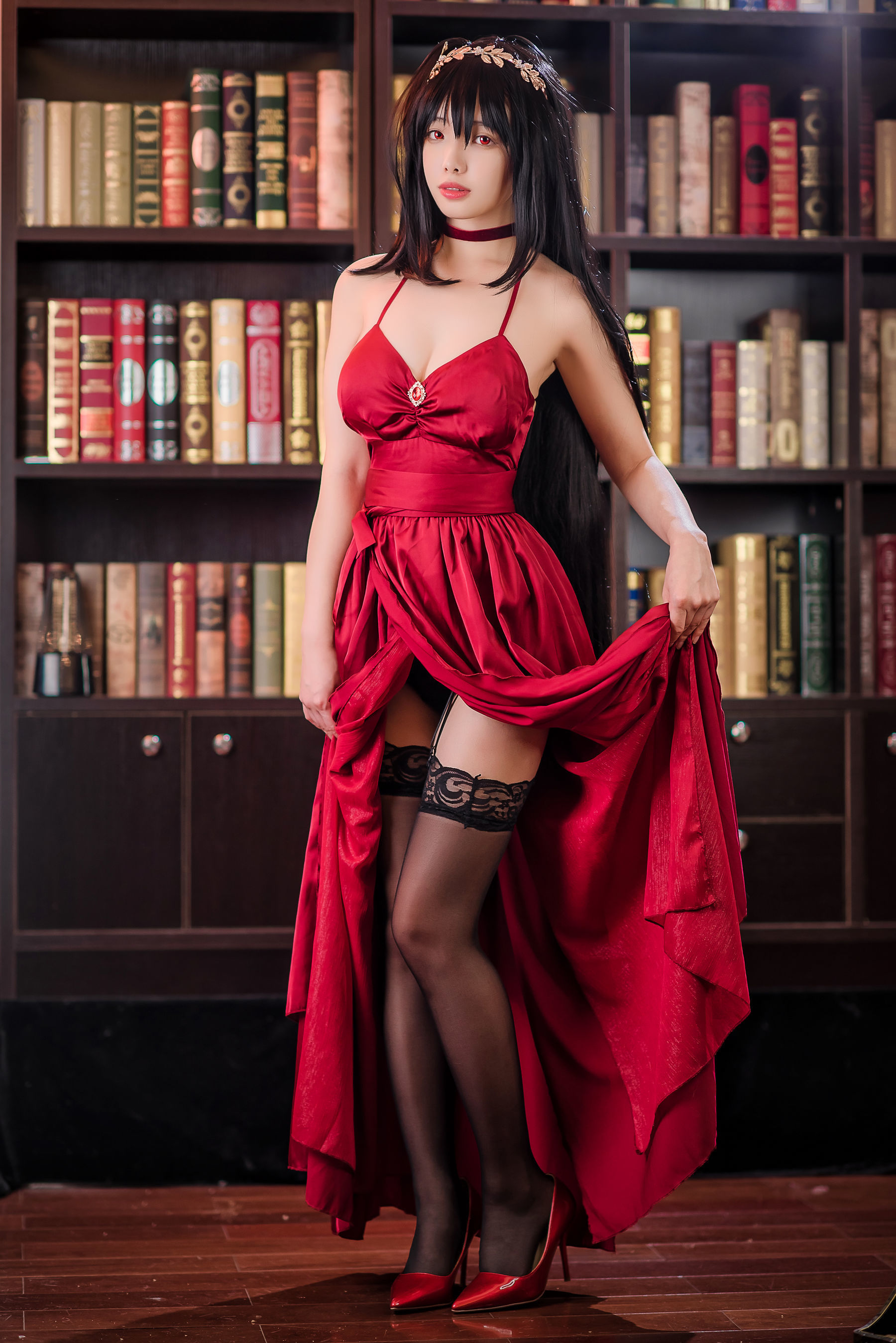 [萝莉COS] 雯妹 – 碧蓝航线大凤礼服 [43P] - 秀人网免费无水印在线套图写真