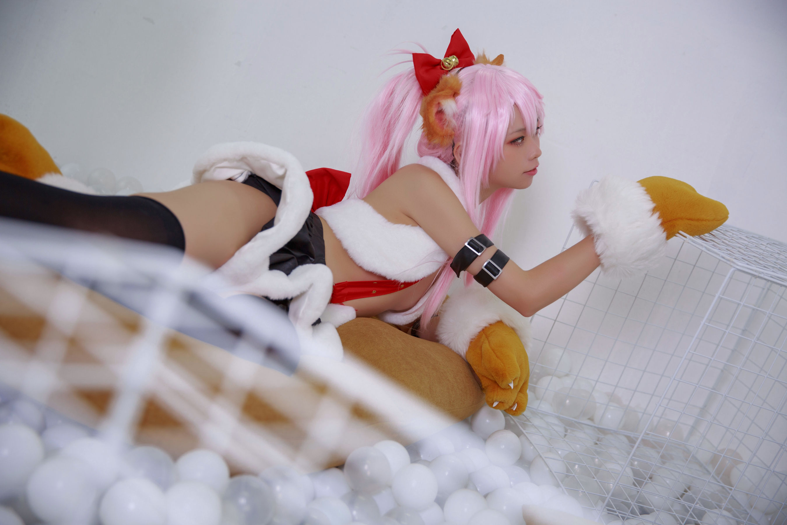 动漫博主G44不会受伤 – 小黑猫娘 [20P] - 秀人网免费无水印在线套图写真