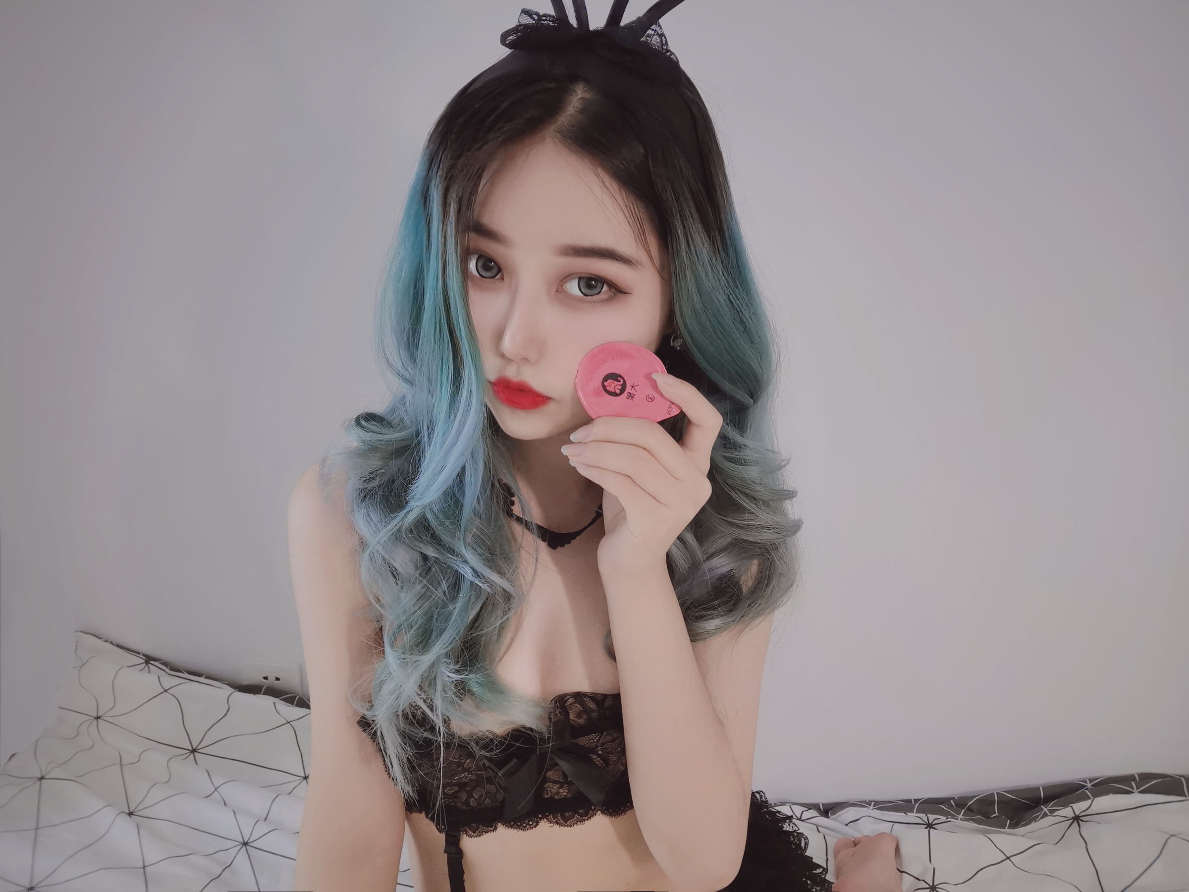 eloise软软 – 小粉盒黑兔子 [85P] - 秀人网免费无水印在线套图写真