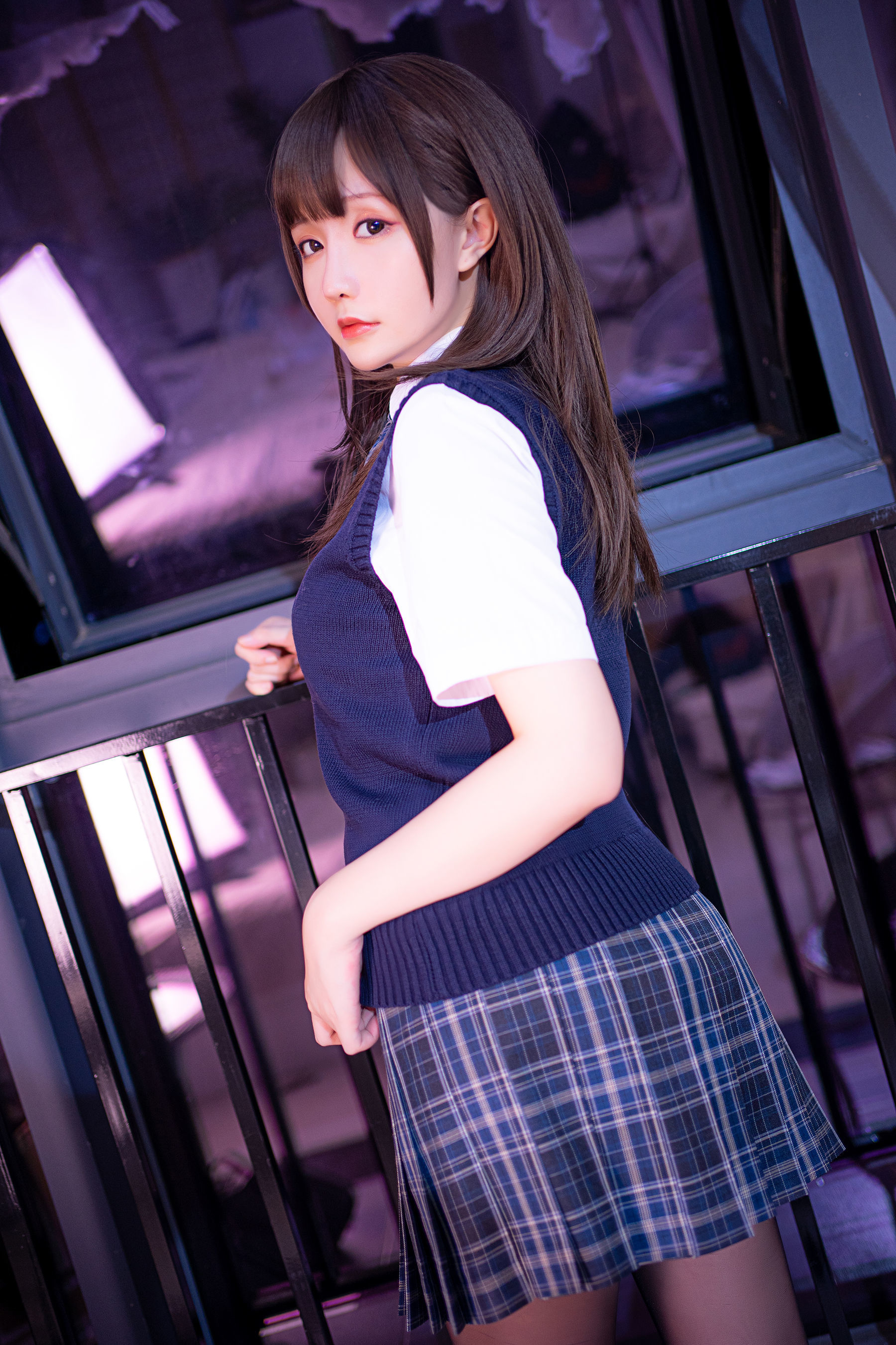 Coser小姐姐星之迟迟 – 纯爱之槛 [77P] - 秀人网免费无水印在线套图写真