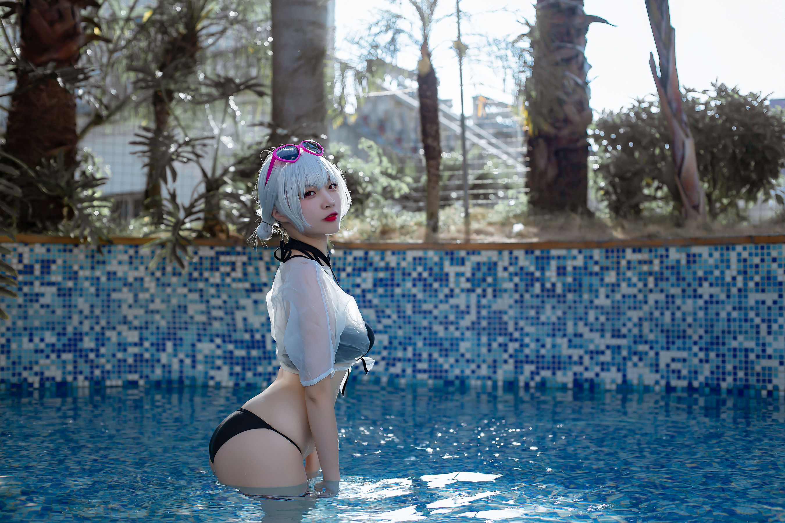 人气Coser二佐Nisa – 碧蓝航线 天狼星泳装 [15P] - 秀人网免费无水印在线套图写真