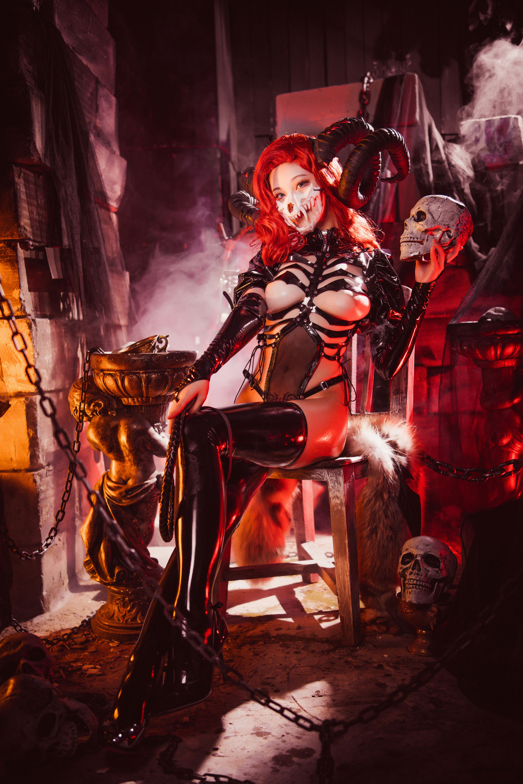 萌系小姐姐蜜汁猫裘 – 骸骨 [50P] - 秀人网免费无水印在线套图写真