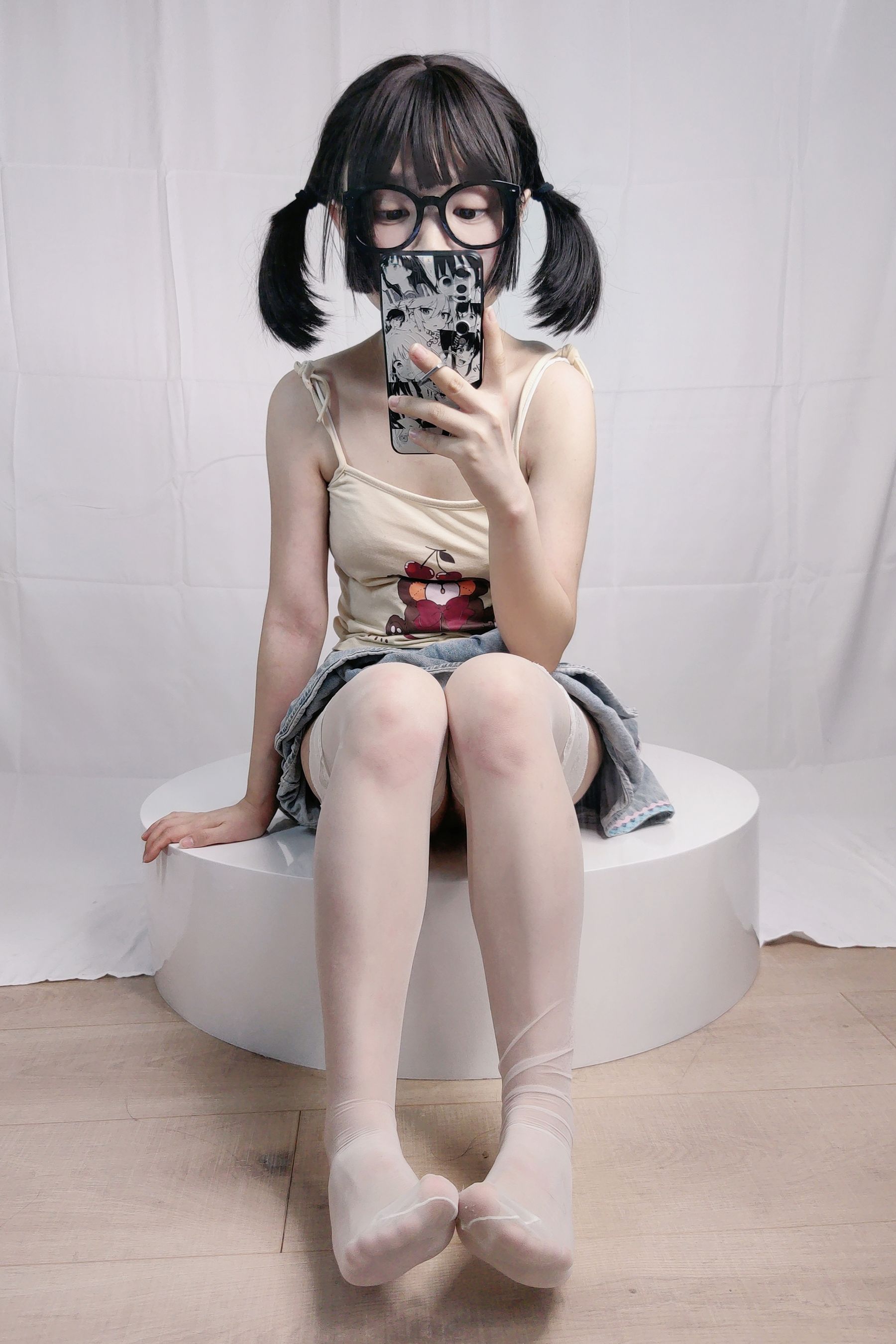 神沢永莉 – 绫蛋糕裙吊带袜汐 [22P] - 秀人网免费无水印在线套图写真