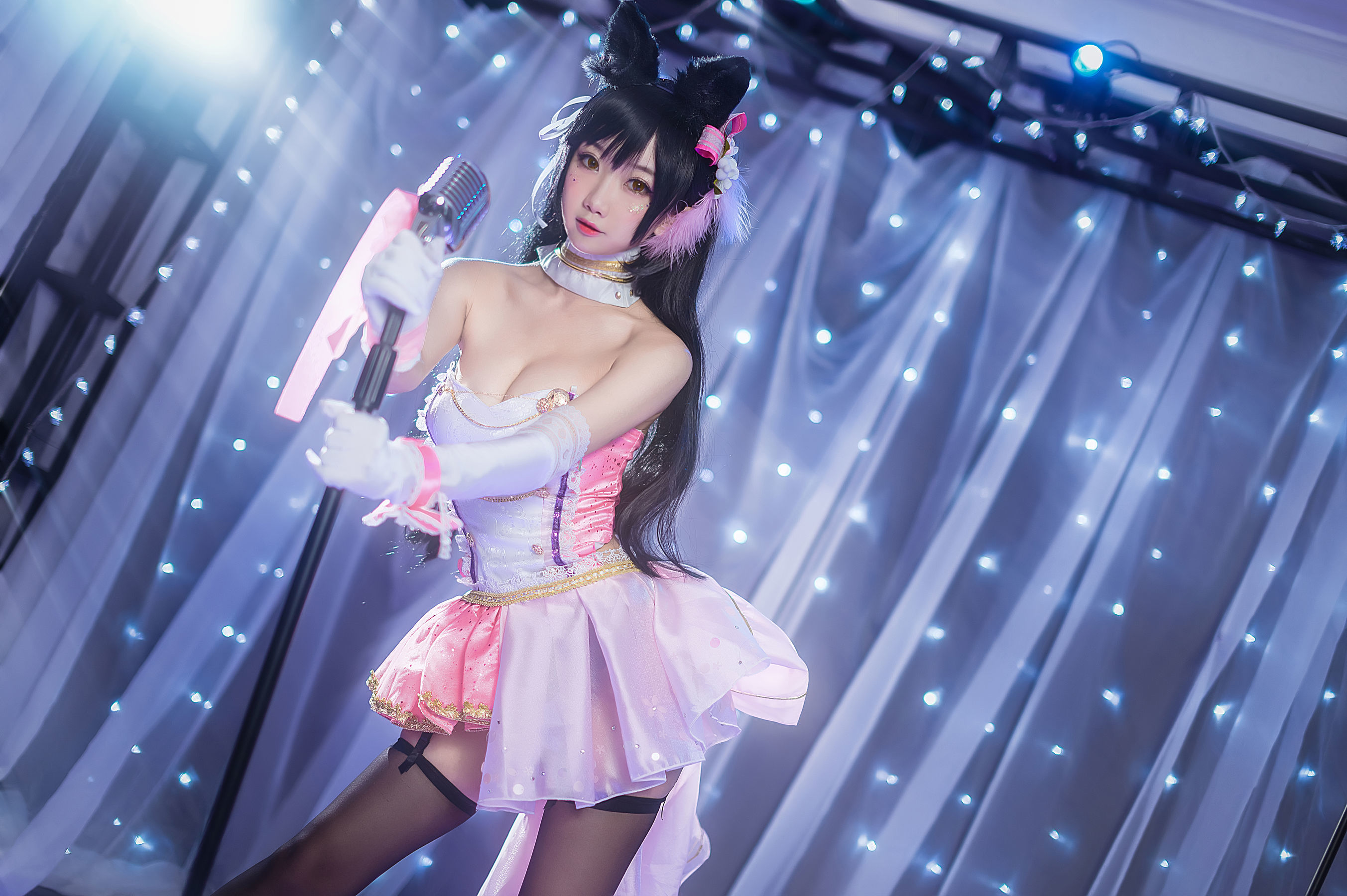 [萝莉COS] 鬼畜瑶 – 大狗打歌服 [13P] - 秀人网免费无水印在线套图写真