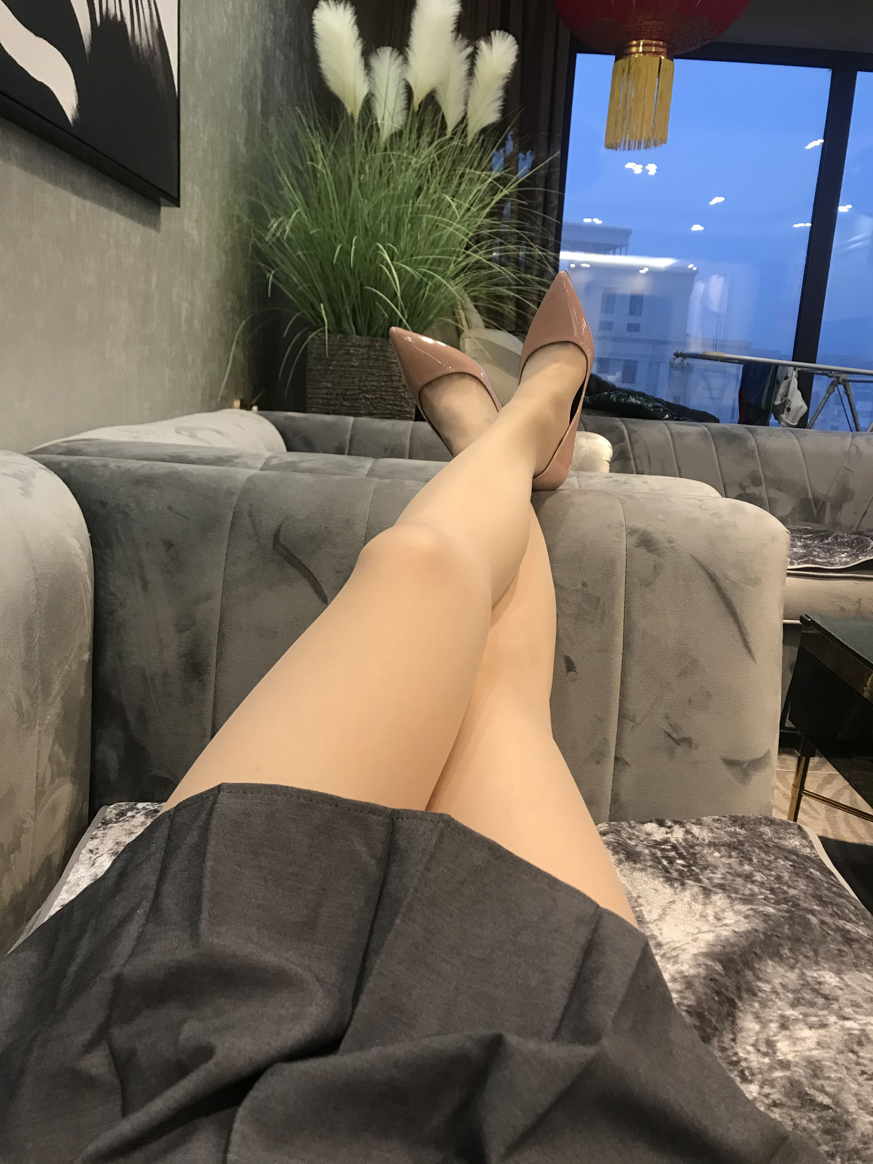 丝足博主麋鹿_Monroe 2020.03.06 居家丝秀 [32P] - 秀人网免费无水印在线套图写真