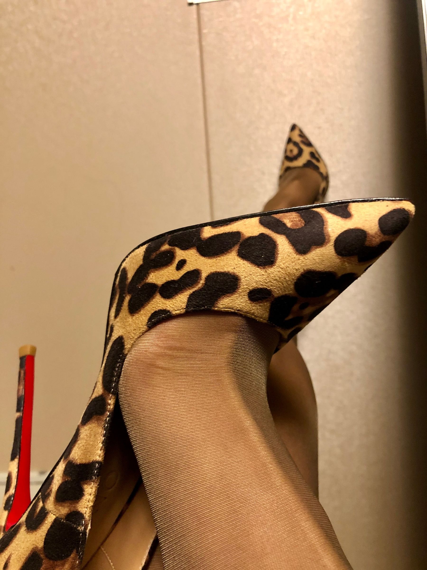 林子琳喵 微信朋友圈收费资源合集打包2 [27P] - 秀人网免费无水印在线套图写真