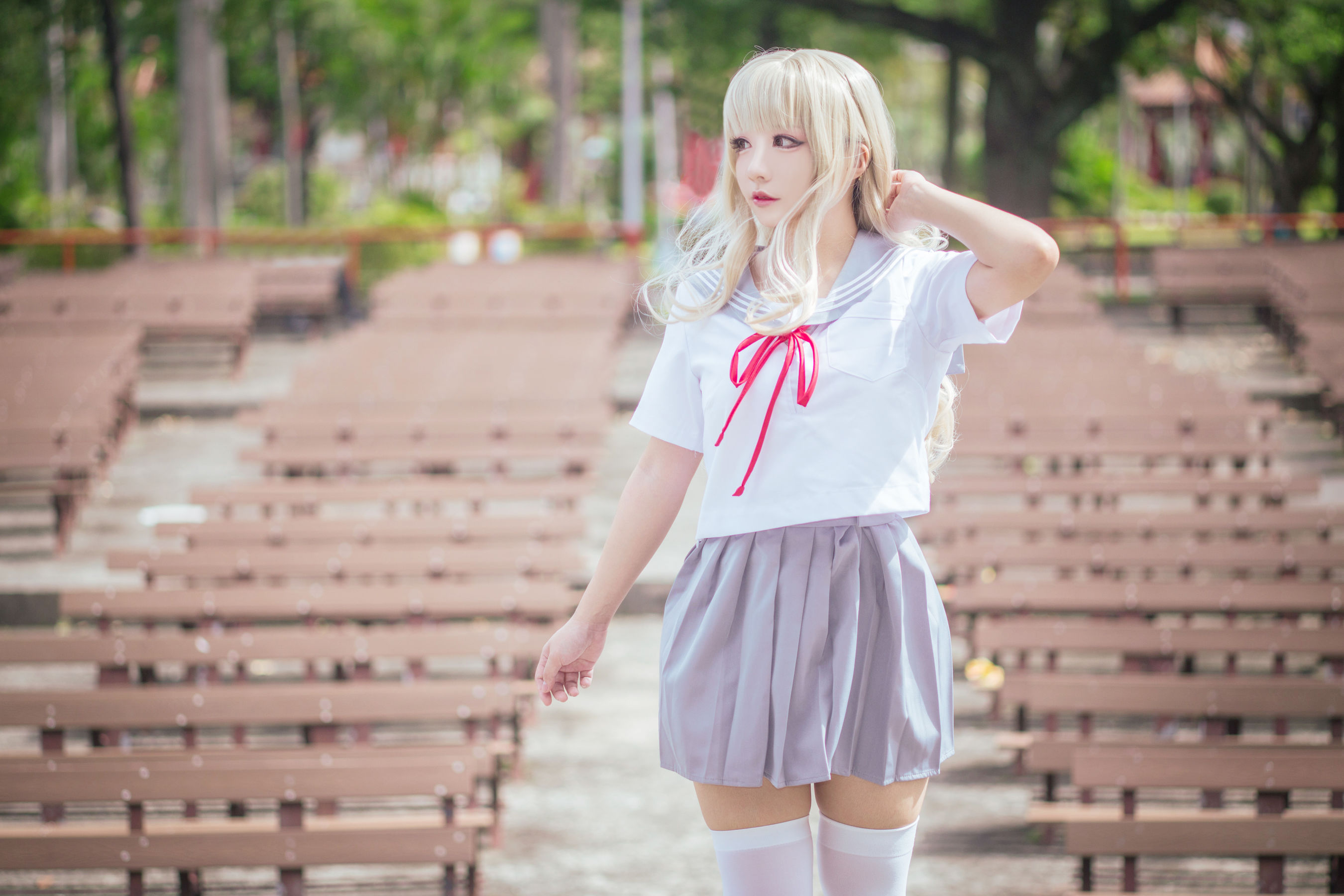 Cos妹子千寻 – 天使与恶魔 [45P] - 秀人网免费无水印在线套图写真