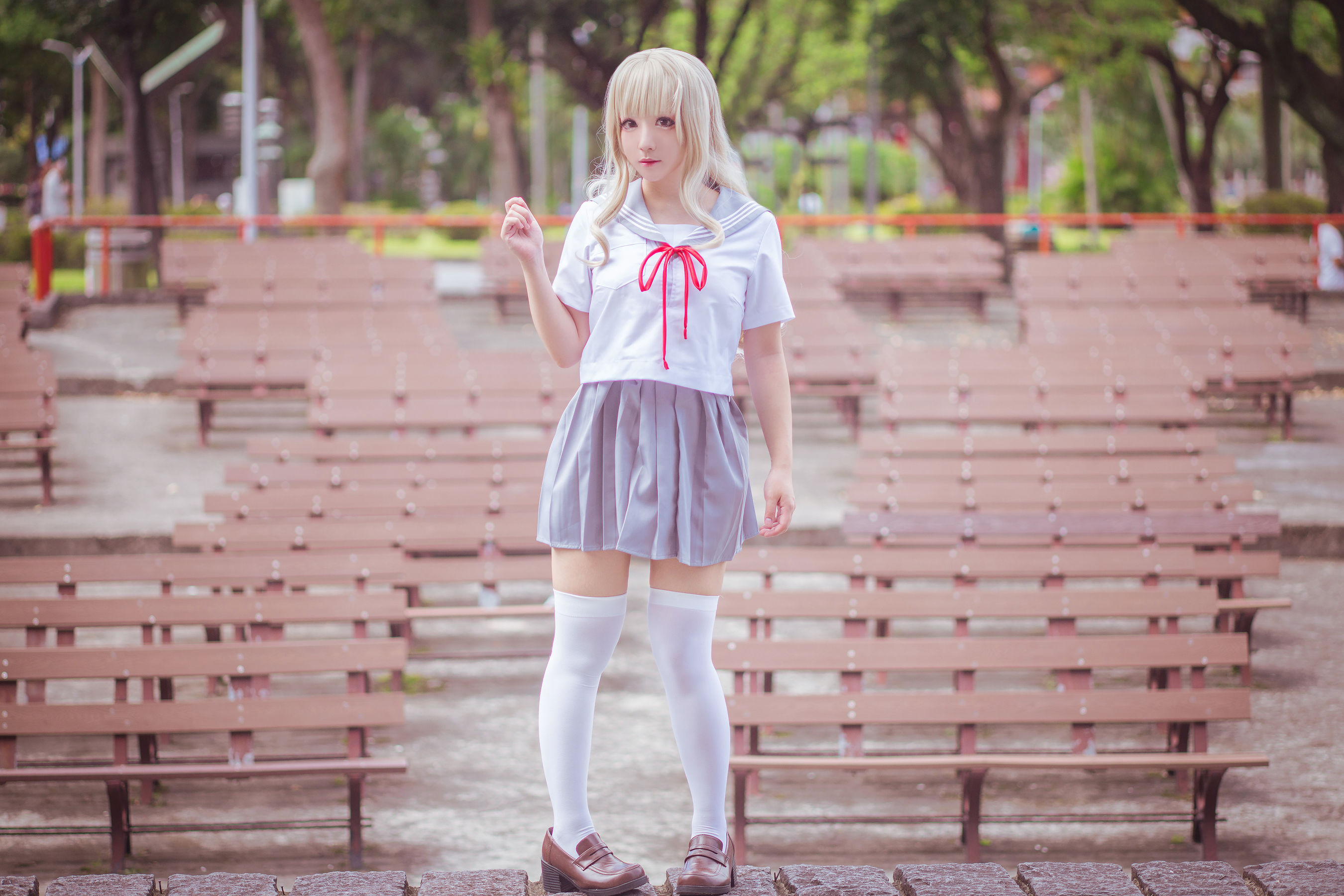 Cos妹子千寻 – 天使与恶魔 [45P] - 秀人网免费无水印在线套图写真