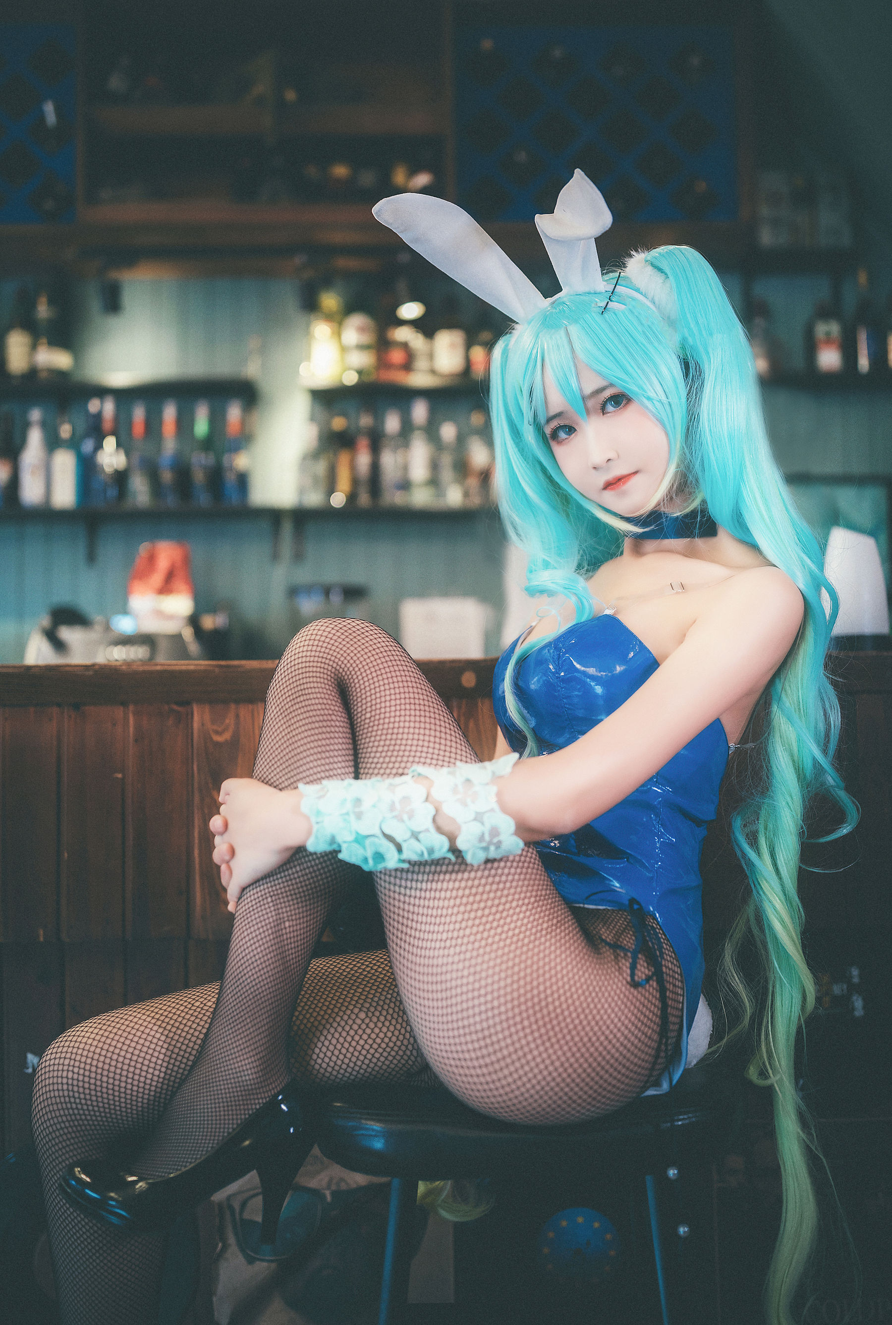 微博妹子三度_69 – 琴女兔女郎 [41P] - 秀人网免费无水印在线套图写真