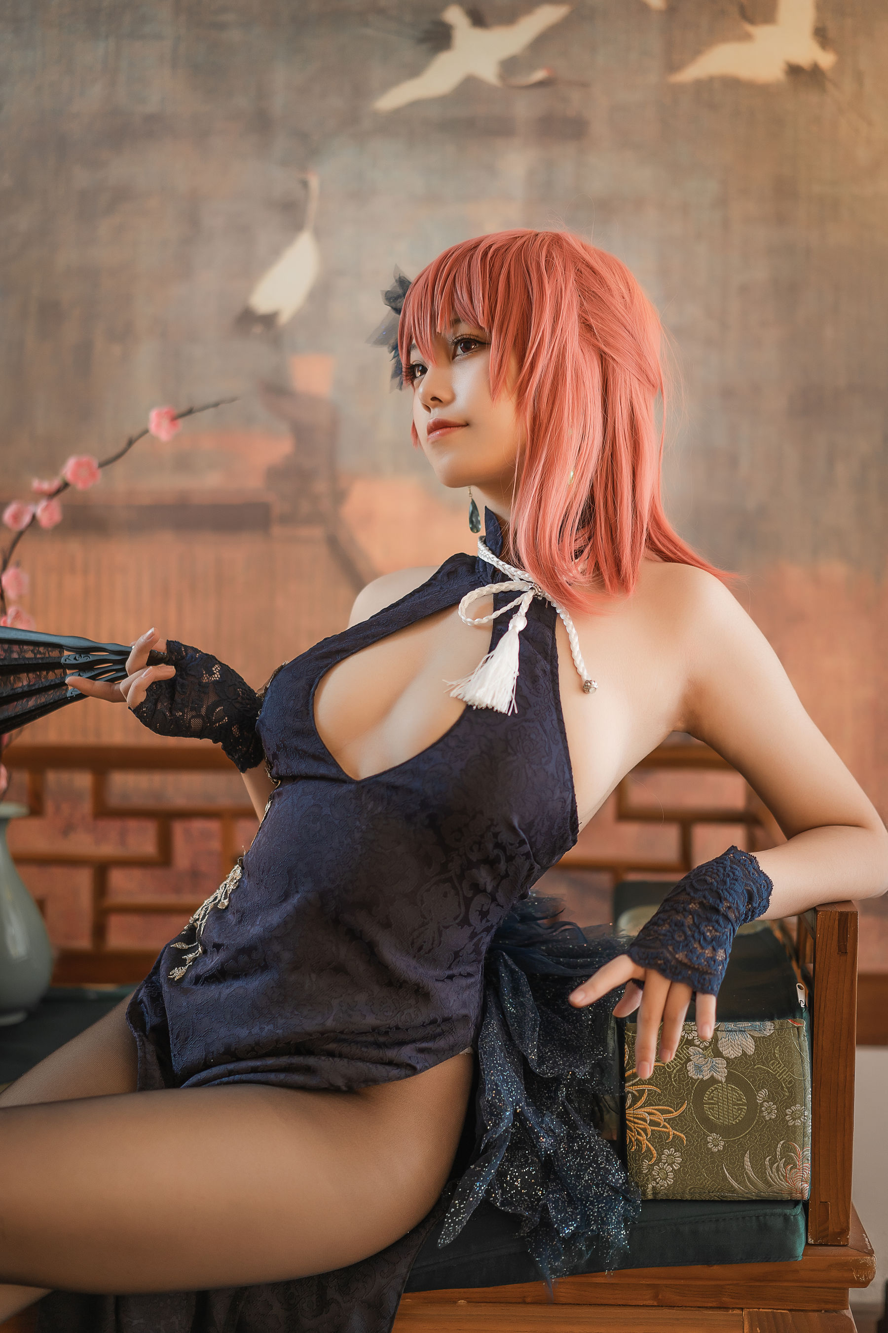 萌系小姐姐蜜汁猫裘 – 黑太子旗袍 [40P] - 秀人网免费无水印在线套图写真