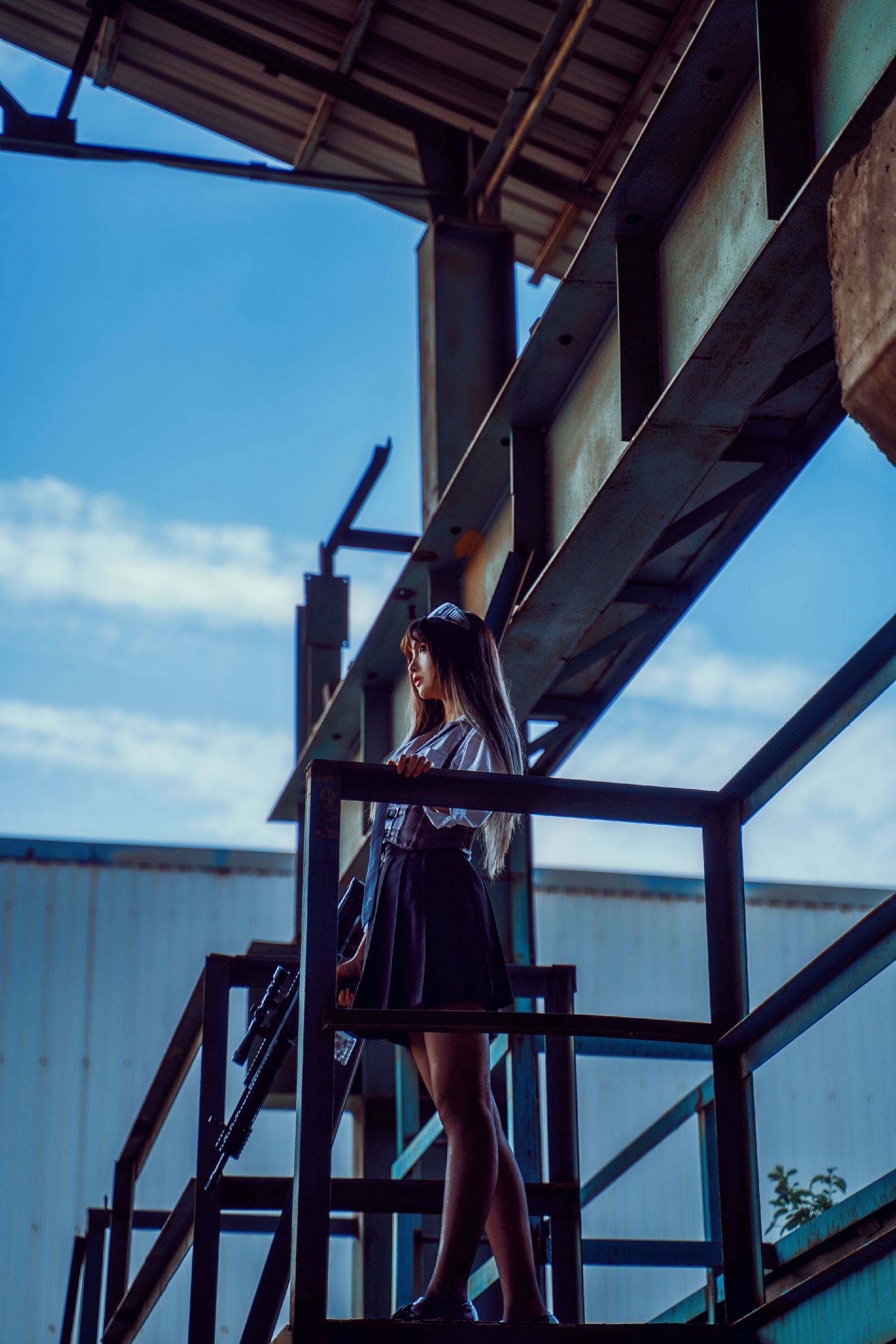 二次元美女古川kagura – 武装JK [29P] - 秀人网免费无水印在线套图写真