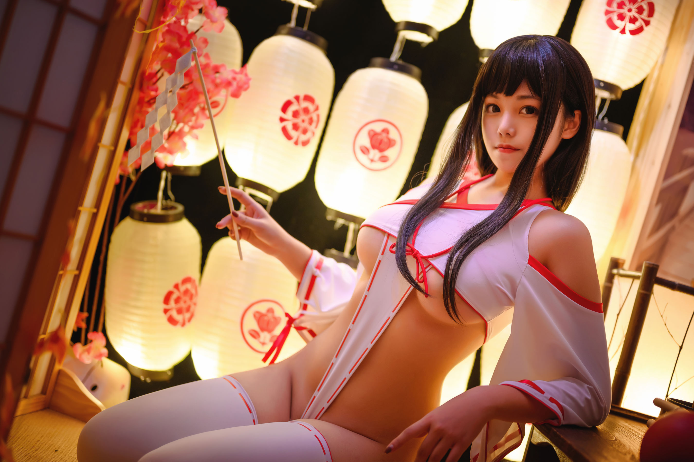 [Cosplay写真] 萌系小姐姐蜜汁猫裘 – 巫女 [32P] - 秀人网免费无水印在线套图写真