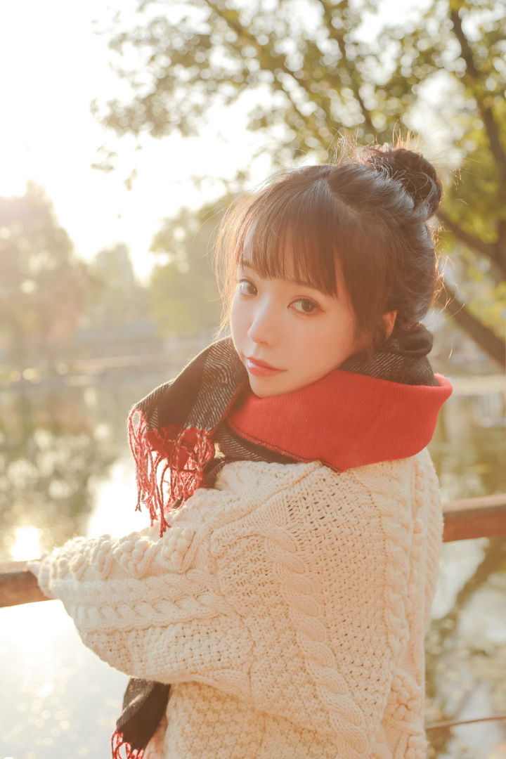 可爱妹子Fushii_海堂 – 秋日女友 [31P] - 秀人网免费无水印在线套图写真