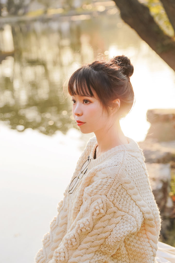 可爱妹子Fushii_海堂 – 秋日女友 [31P] - 秀人网免费无水印在线套图写真