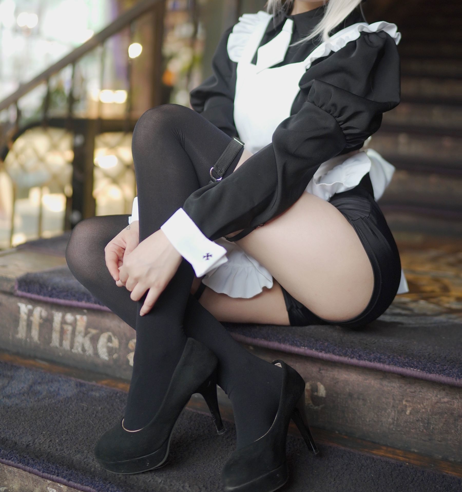 Coser衣衣 – X・Alter [50P] - 秀人网免费无水印在线套图写真