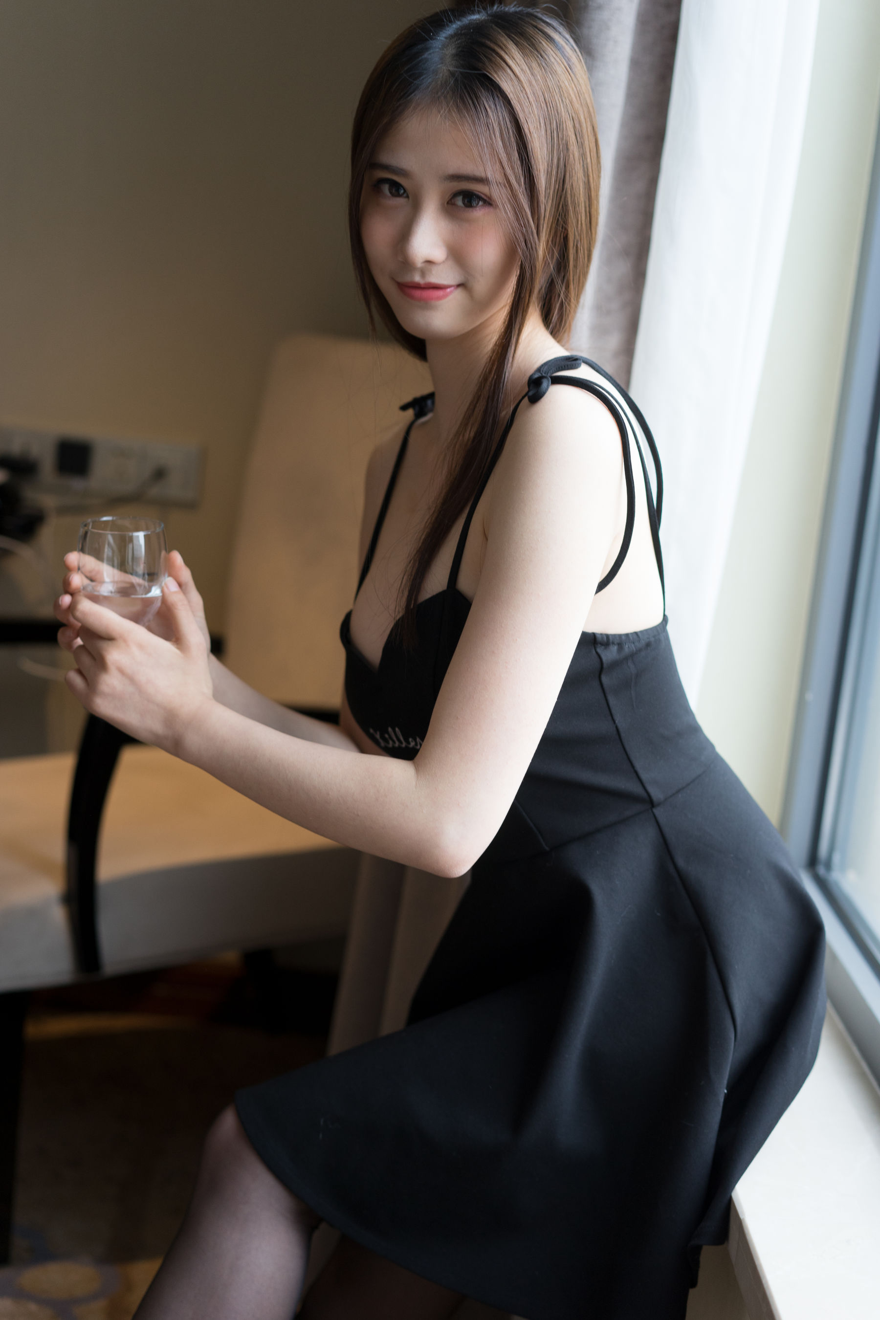 一只小仙若 – 黑丝女仆 [67P] - 秀人网免费无水印在线套图写真