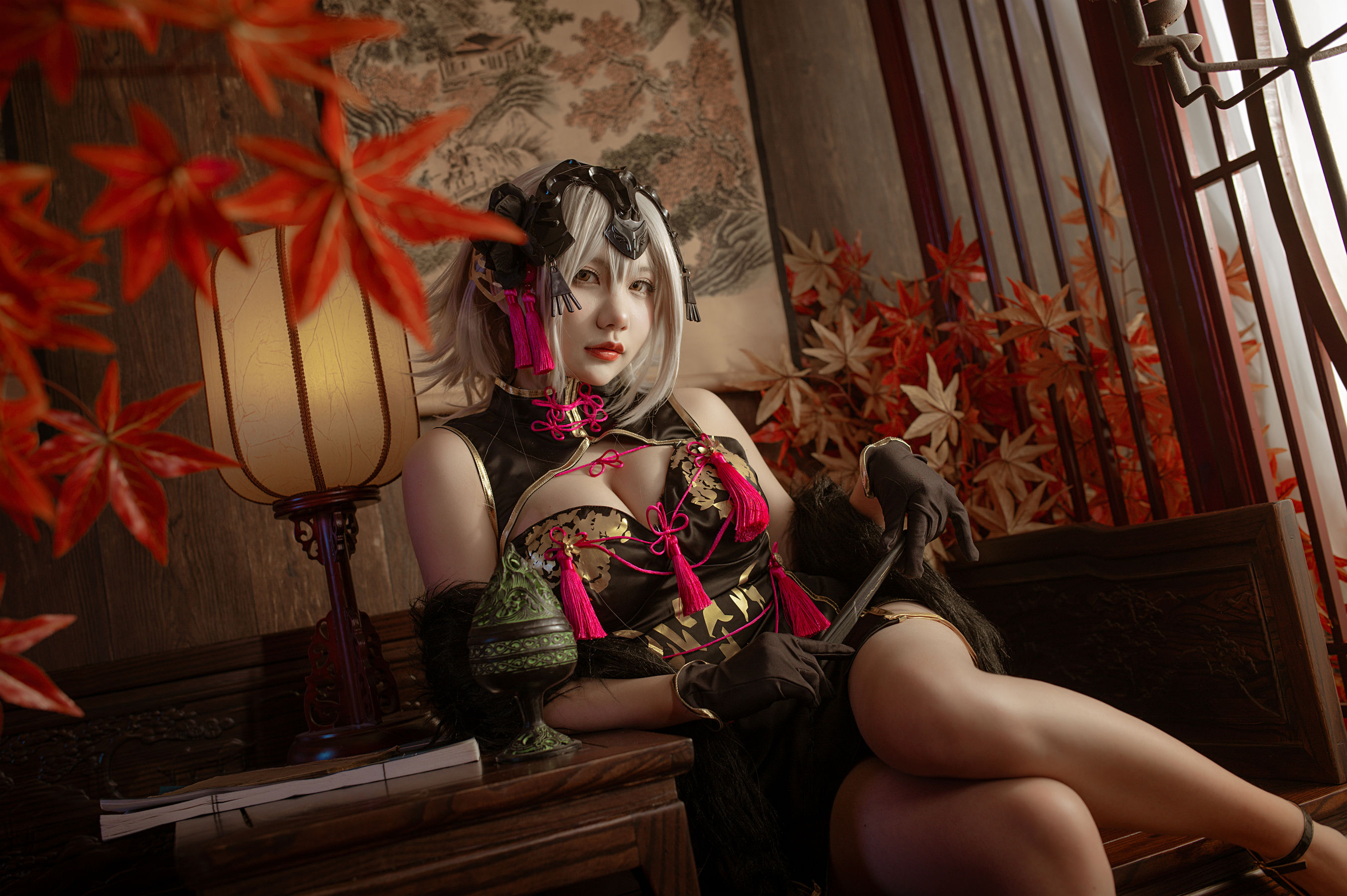 是一只熊仔吗 – 黑贞 同人旗袍 [26P] - 秀人网免费无水印在线套图写真