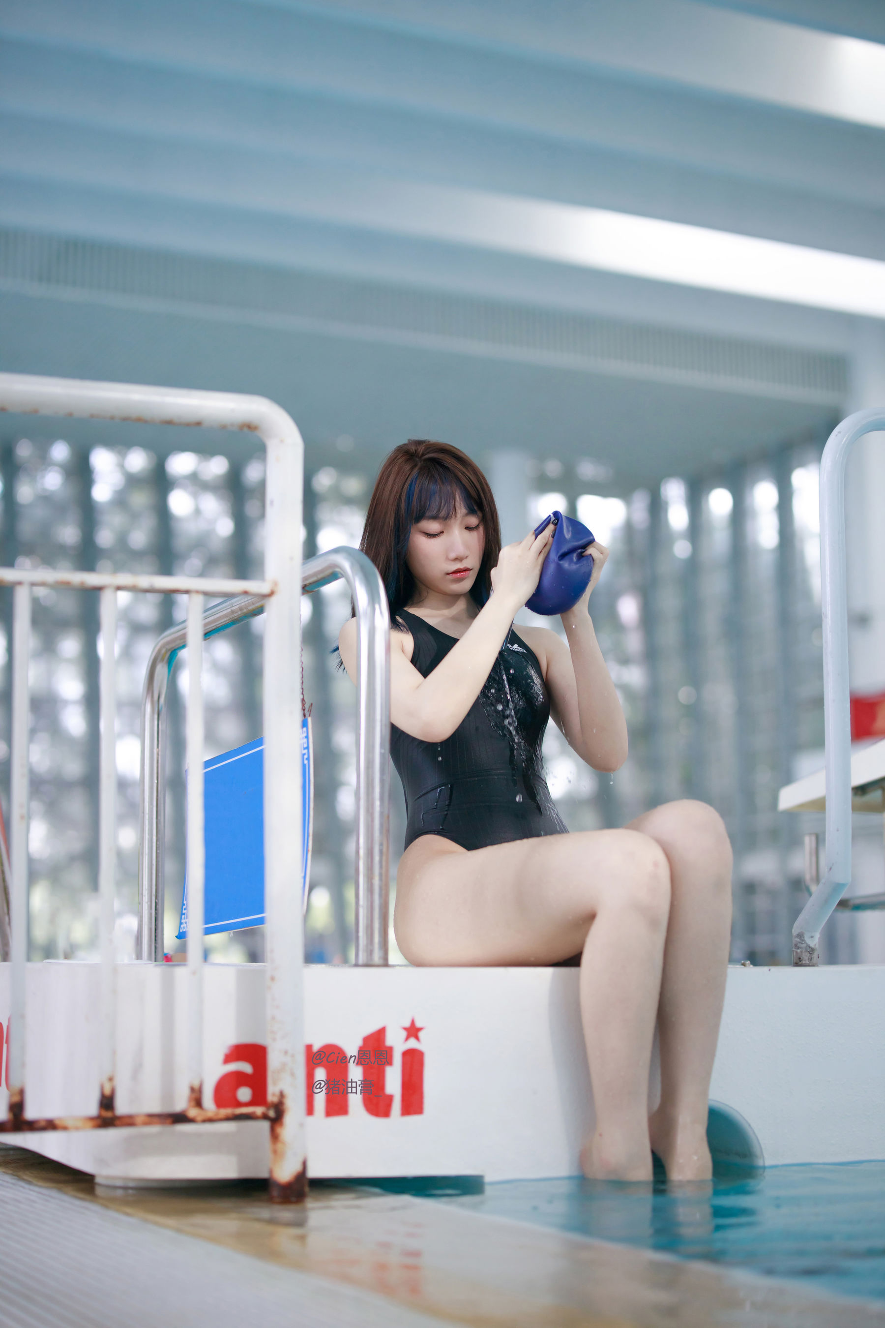 微博COS妹子Cien恩恩 – 竞泳 [62P] - 秀人网免费无水印在线套图写真