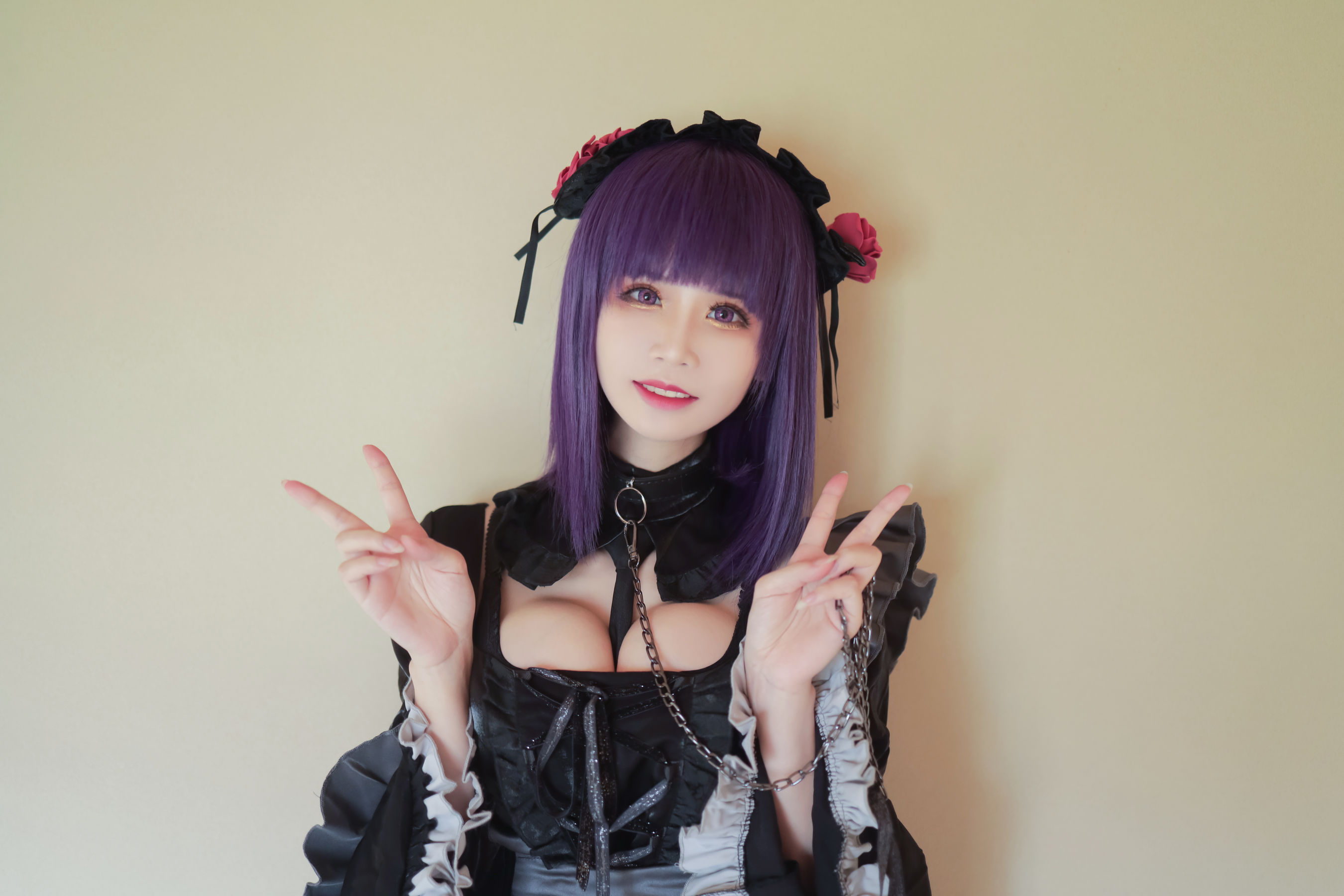 动漫博主爱老师_PhD – 喜多川海梦 洛丽塔 [13P] - 秀人网免费无水印在线套图写真