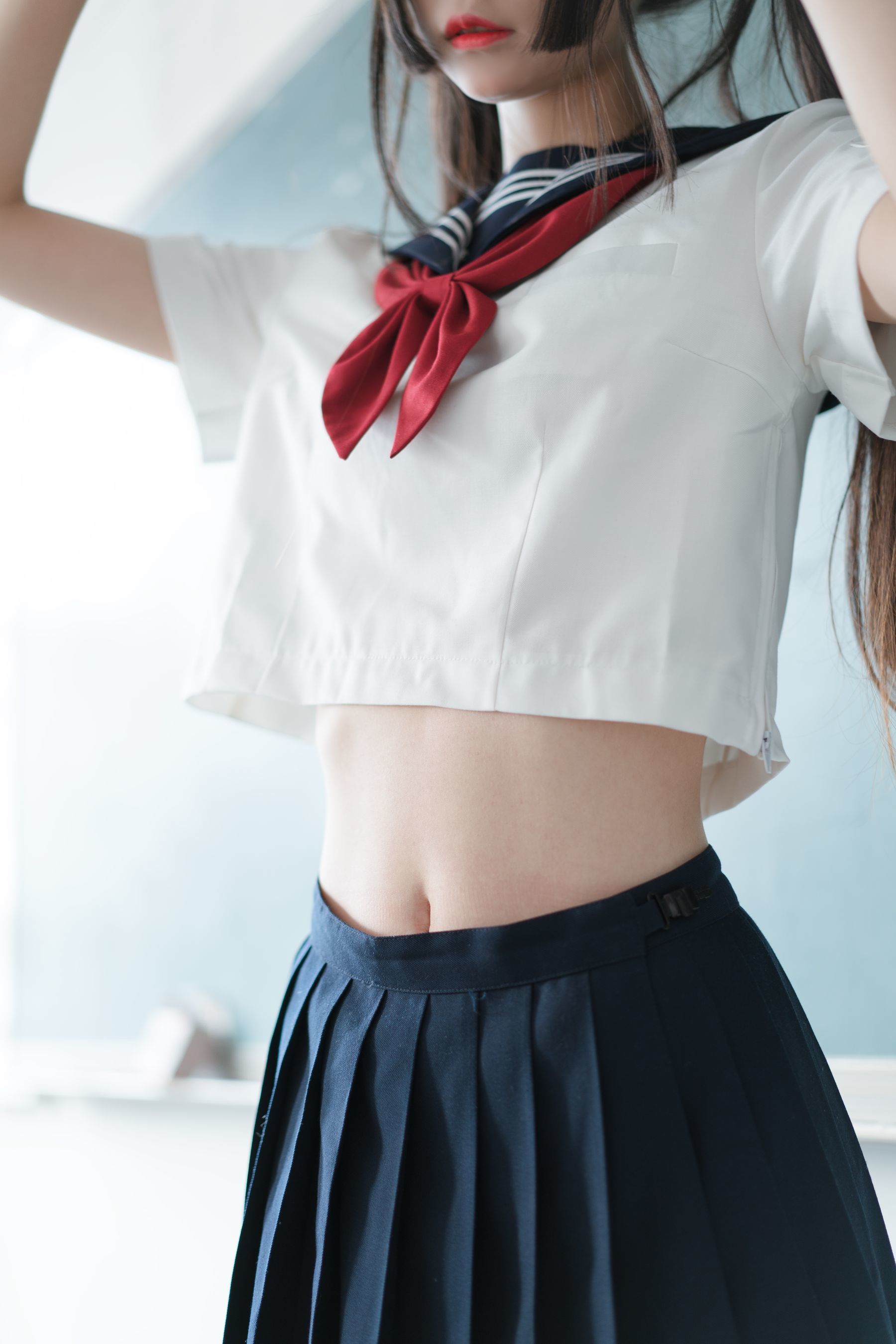 [萝莉COS] 清纯少女五更百鬼 – JK制服 [43P] - 秀人网免费无水印在线套图写真