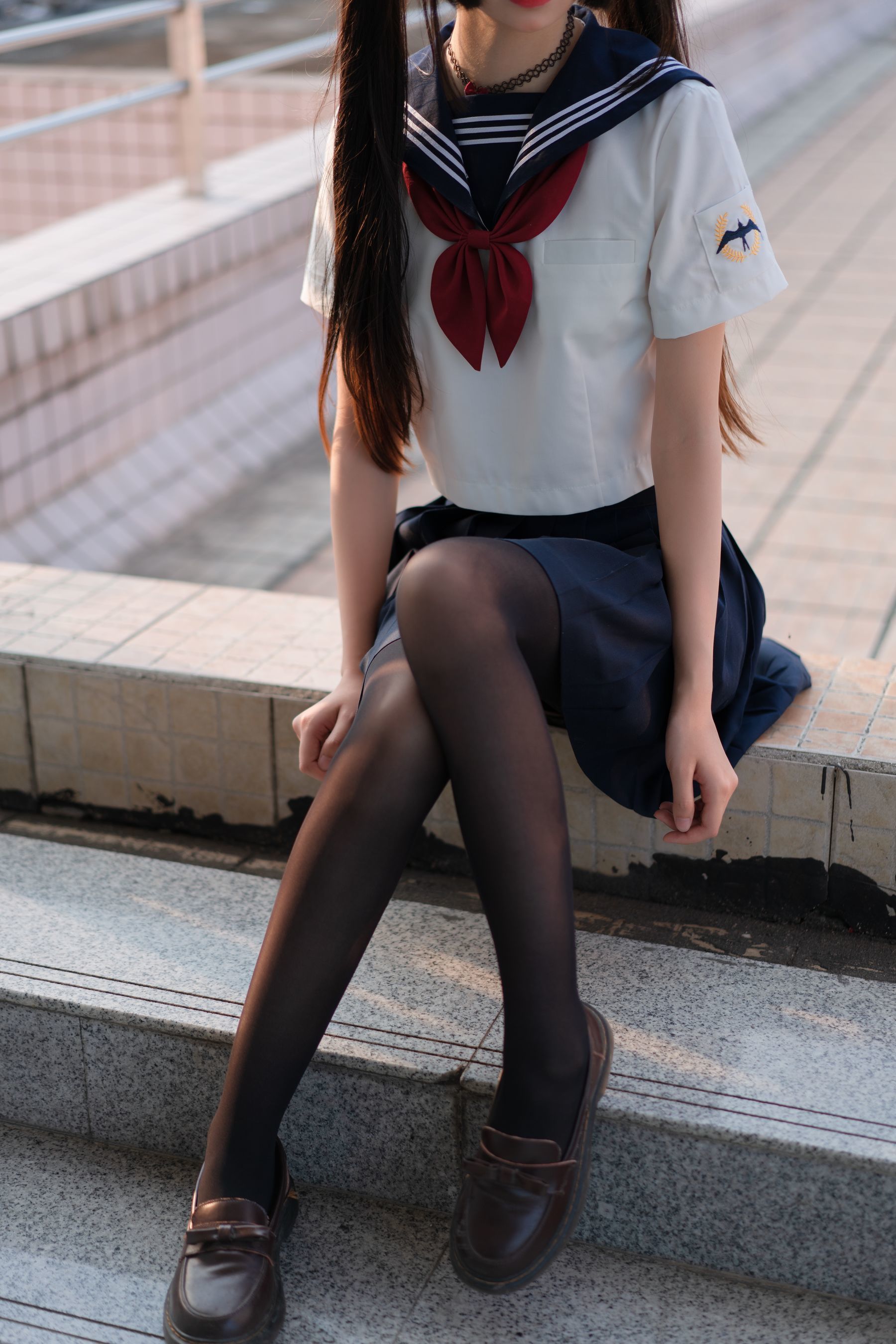 [萝莉COS] 清纯少女五更百鬼 – JK制服 [43P] - 秀人网免费无水印在线套图写真