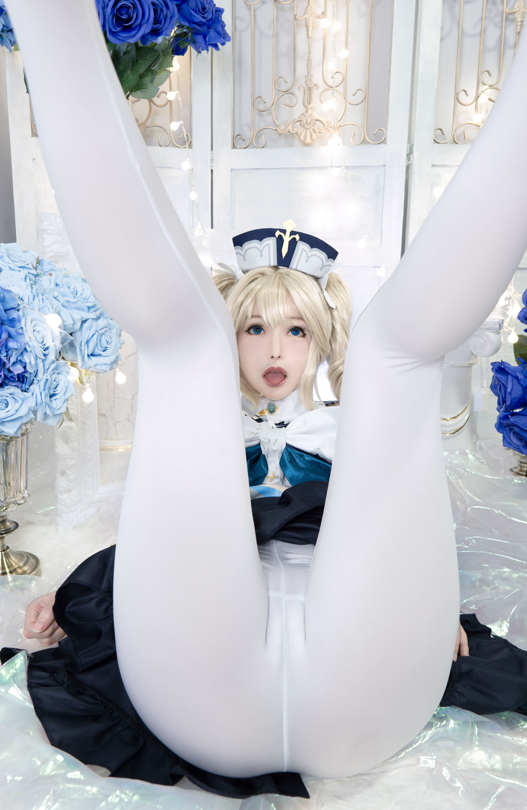 Kitkat Cosplay 9 – Barbara Gunnhildr [10P] - 秀人网免费无水印在线套图写真