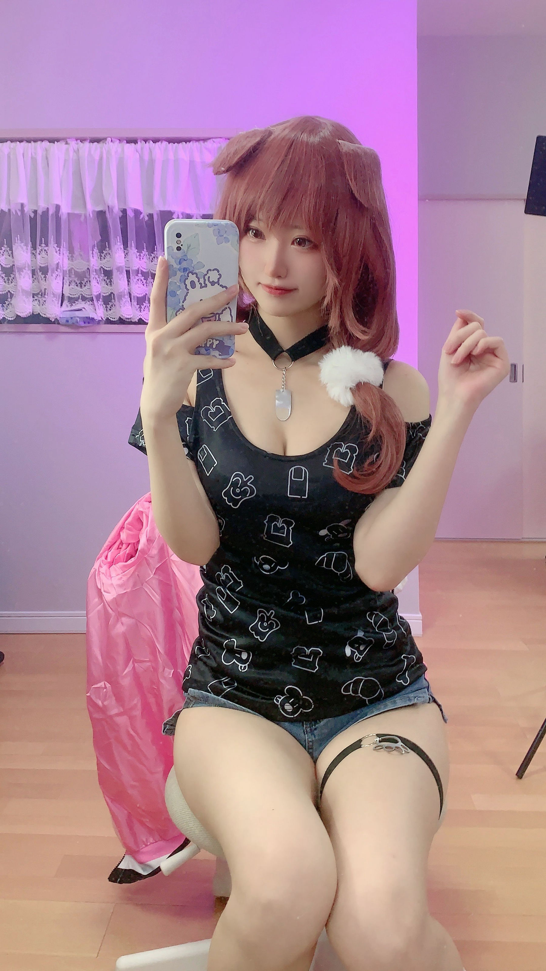 千阳(ちよ) – 戌神ころね [12P] - 秀人网免费无水印在线套图写真