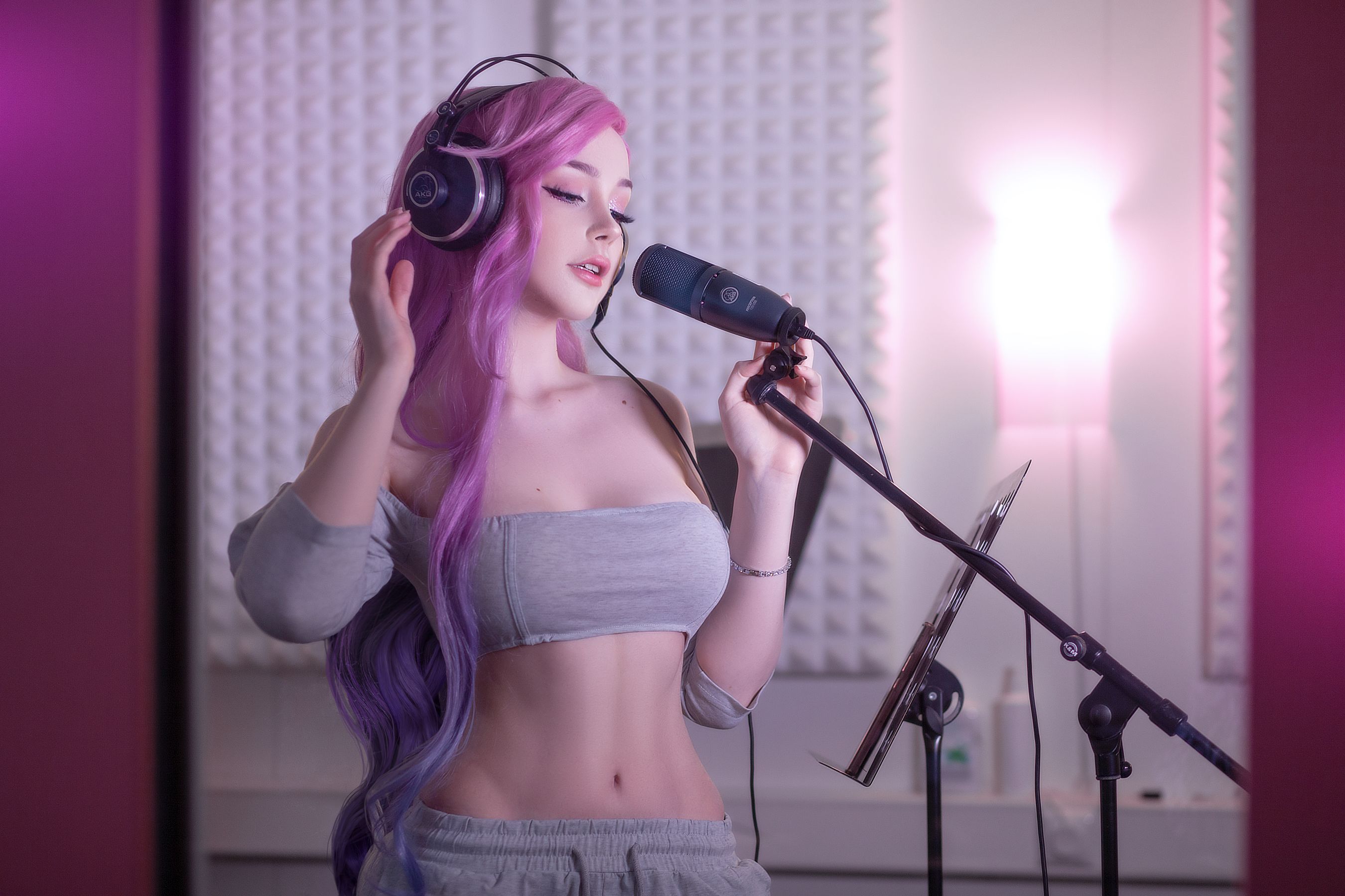 国外美女SayaTheFox – KDA [10P] - 秀人网免费无水印在线套图写真