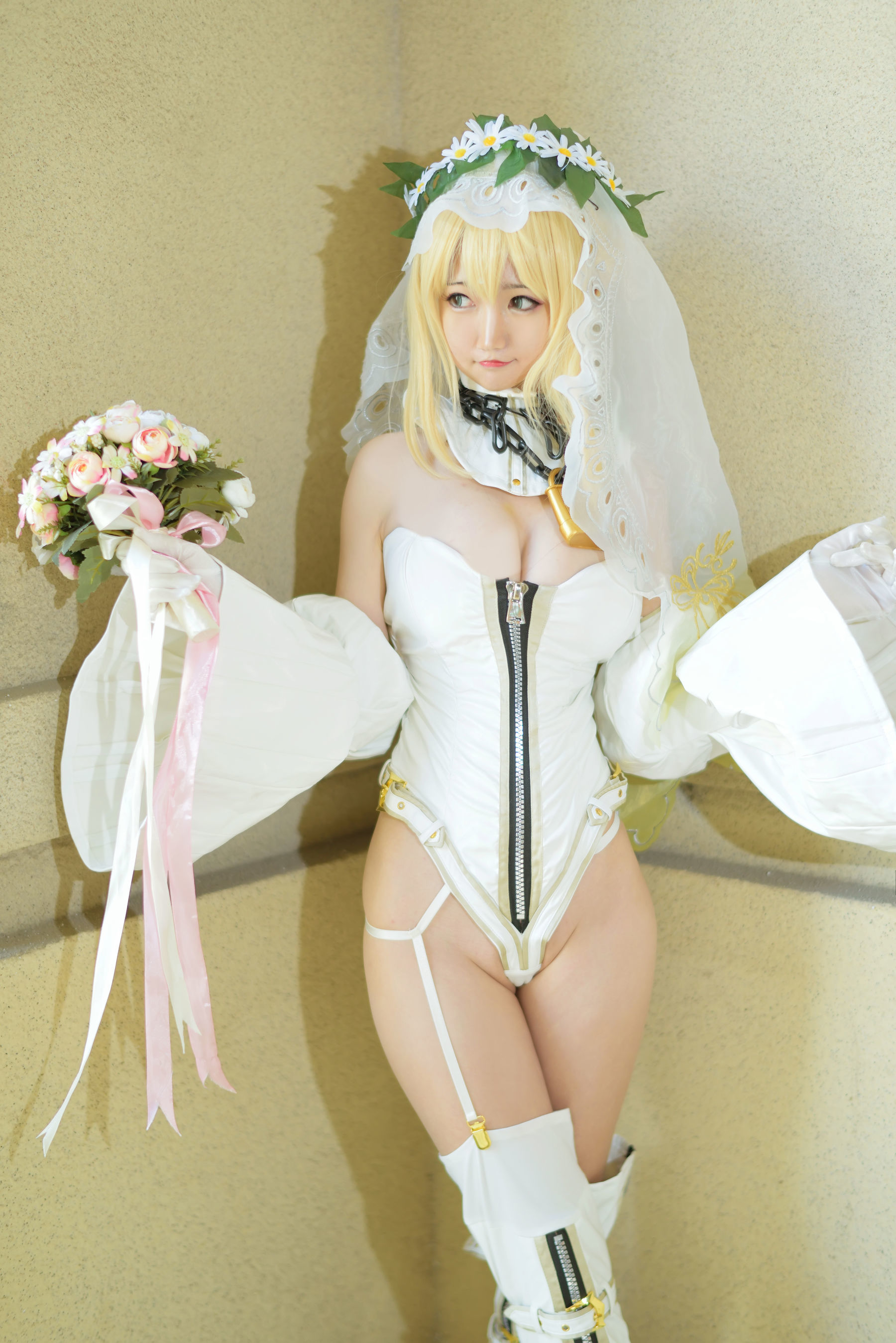 [萝莉COS] Nagesa魔物女本 白衣骑士 [45P] - 秀人网免费无水印在线套图写真