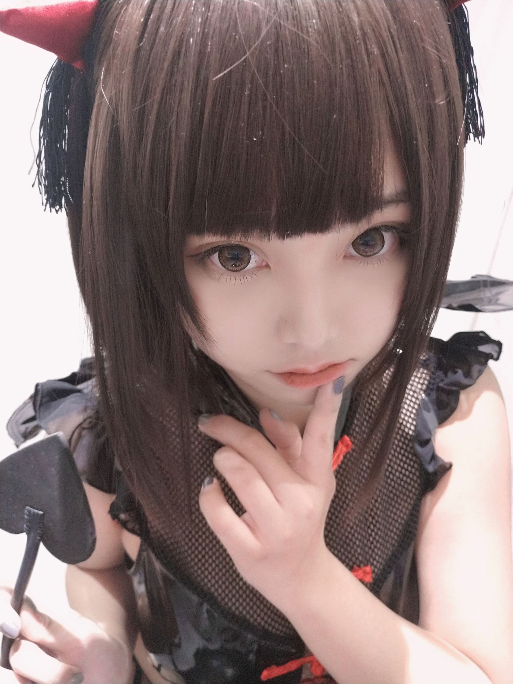 [Cosplay写真] 萌系小姐姐蜜汁猫裘 – 小恶魔自拍 [28P] - 秀人网免费无水印在线套图写真