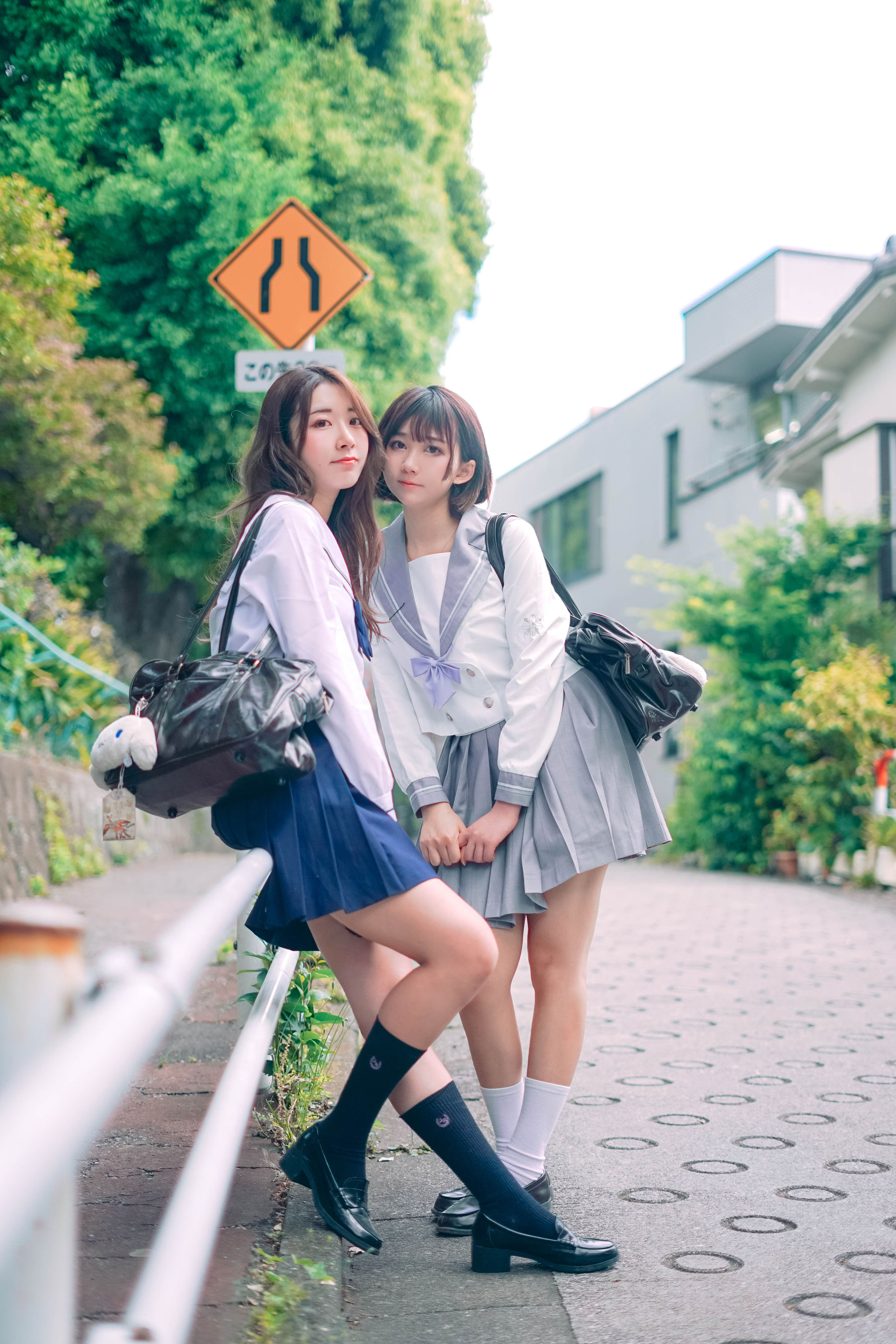 人气Coser黑川&#038;浅野菌子 少女心事2 [40P] - 秀人网免费无水印在线套图写真