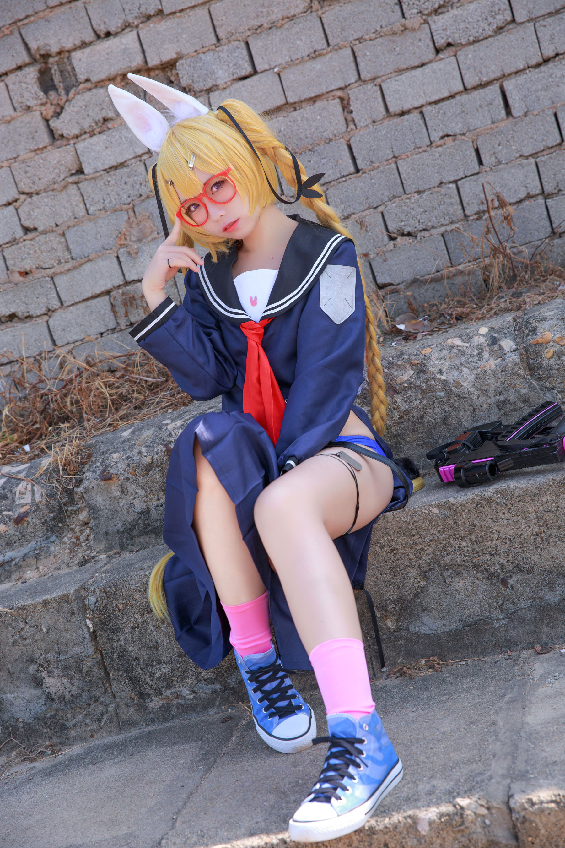 动漫博主G44不会受伤 – 旋风校服 [21P] - 秀人网免费无水印在线套图写真