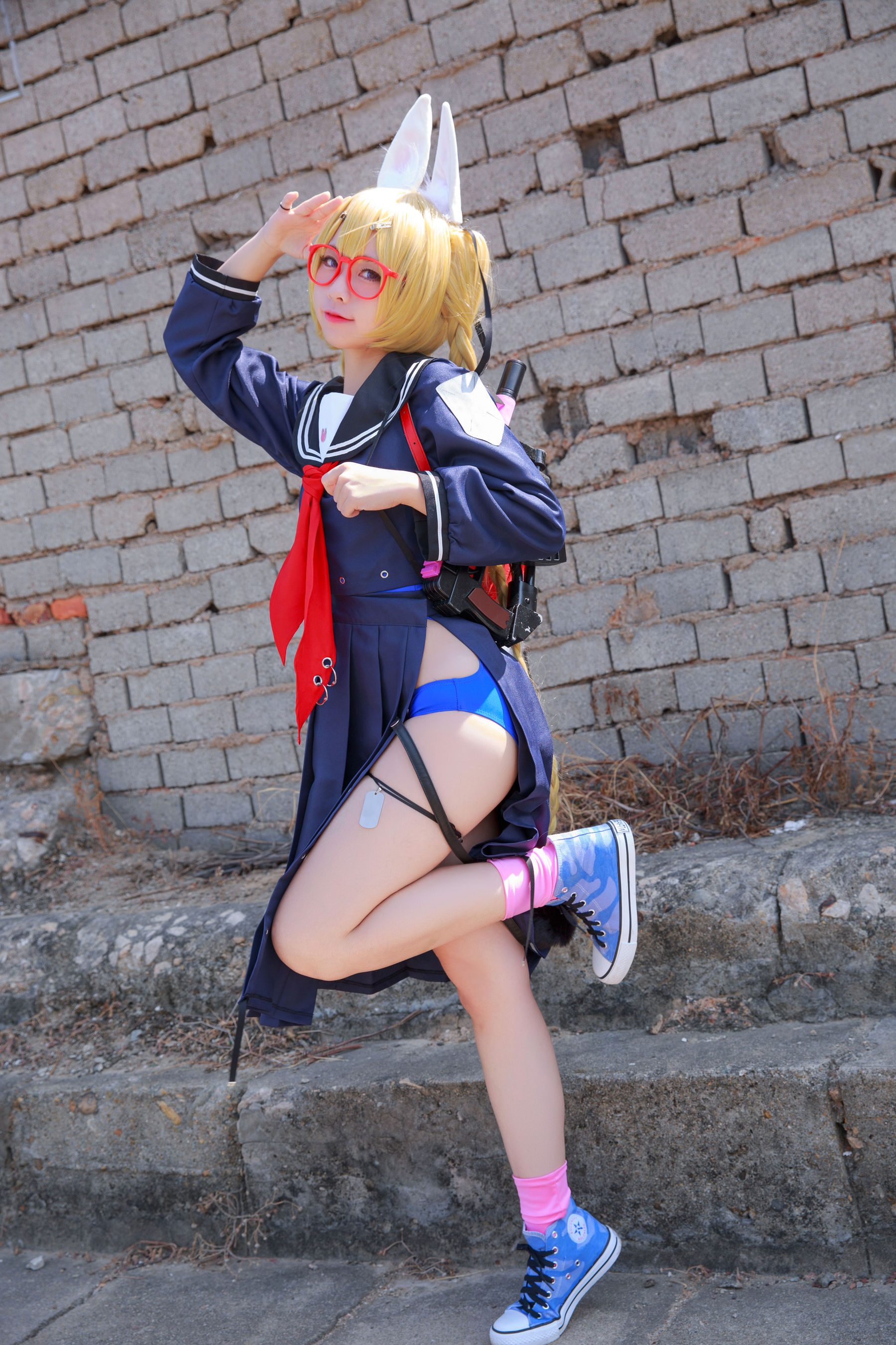 动漫博主G44不会受伤 – 旋风校服 [21P] - 秀人网免费无水印在线套图写真