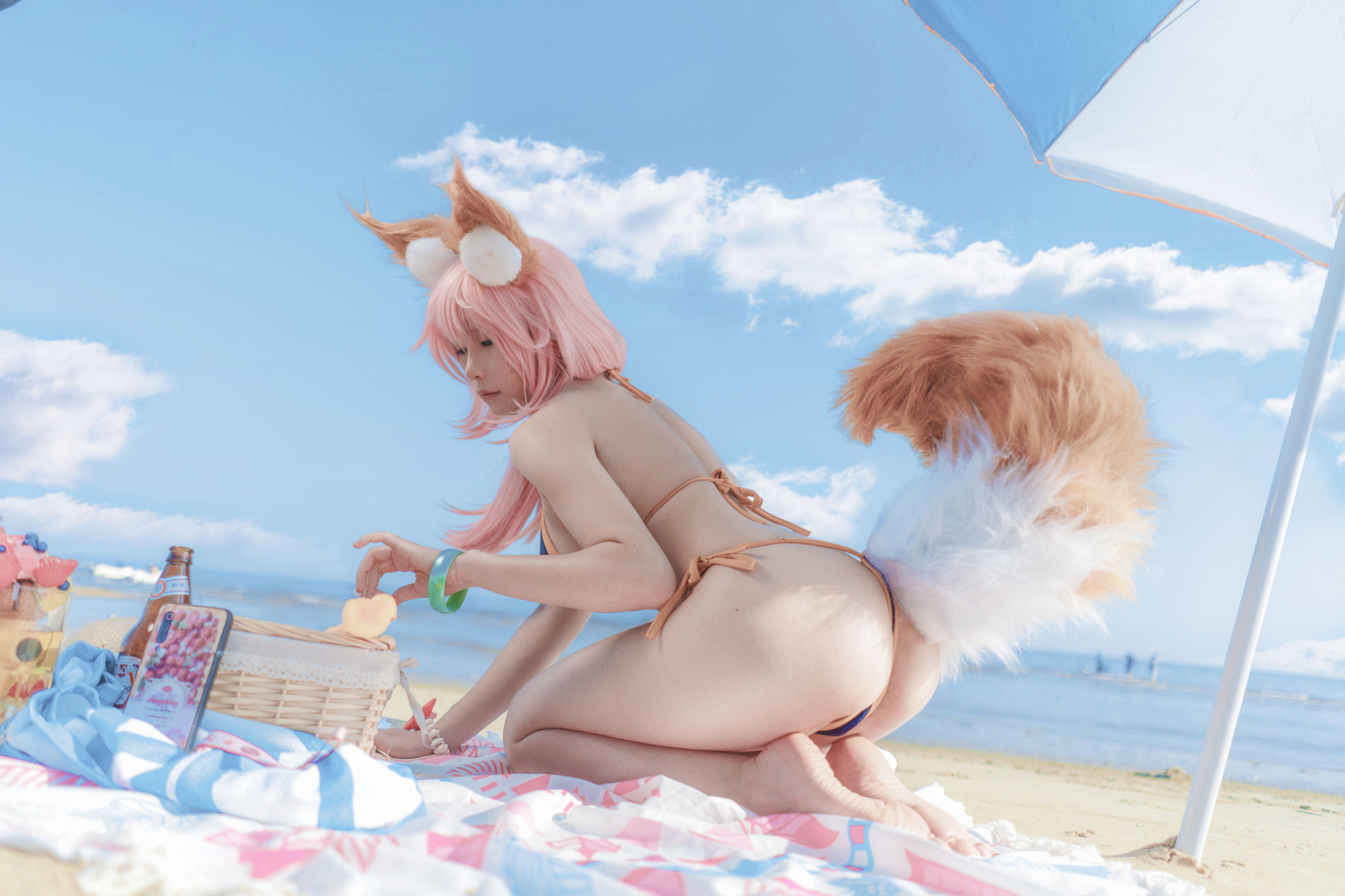 动漫博主uki雨季 – 玉藻前海边泳装 [19P] - 秀人网免费无水印在线套图写真