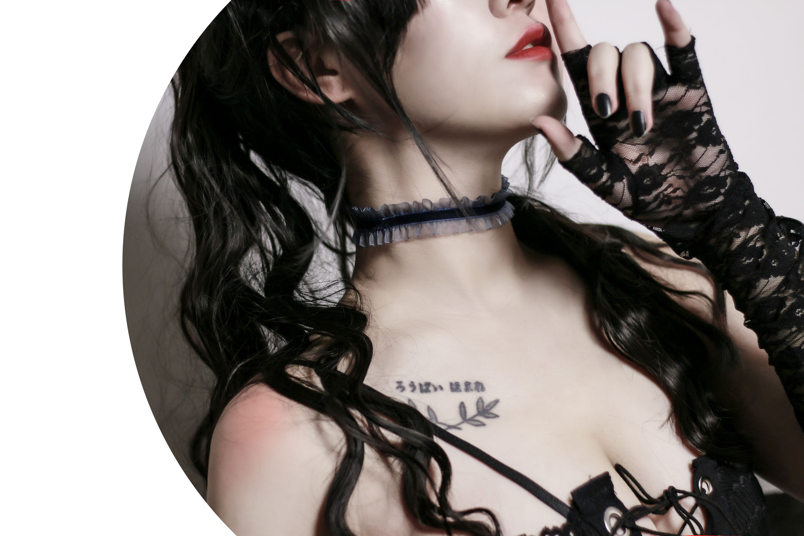 奇行家狗崽(棕桠阿狗崽) – 黑白无相 [36P] - 秀人网免费无水印在线套图写真