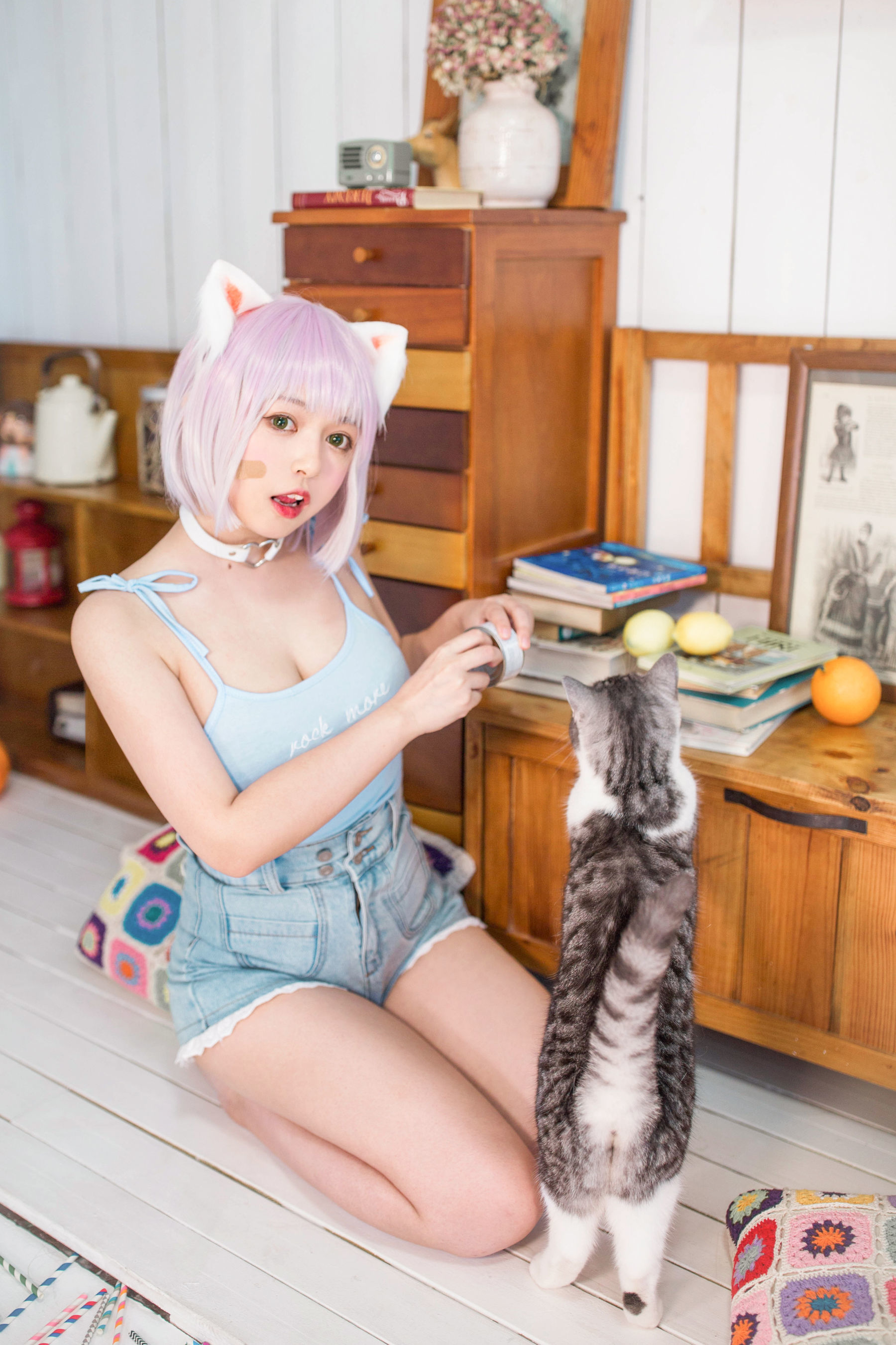 大眼萌妹黑猫猫OvO – 养猫小课堂 [35P] - 秀人网免费无水印在线套图写真