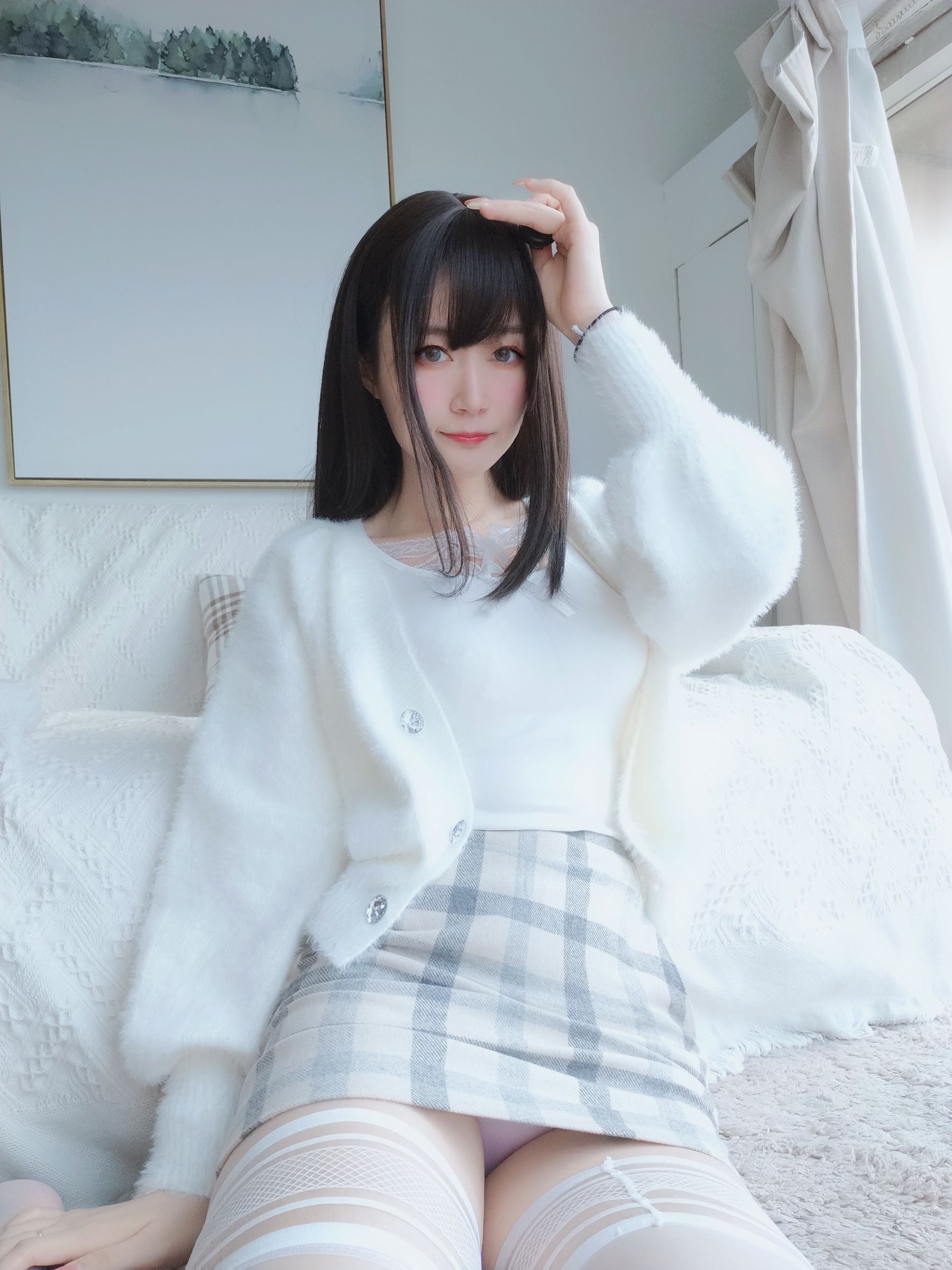 Coser小姐姐白银 – 白蕾丝 [121P] - 秀人网免费无水印在线套图写真