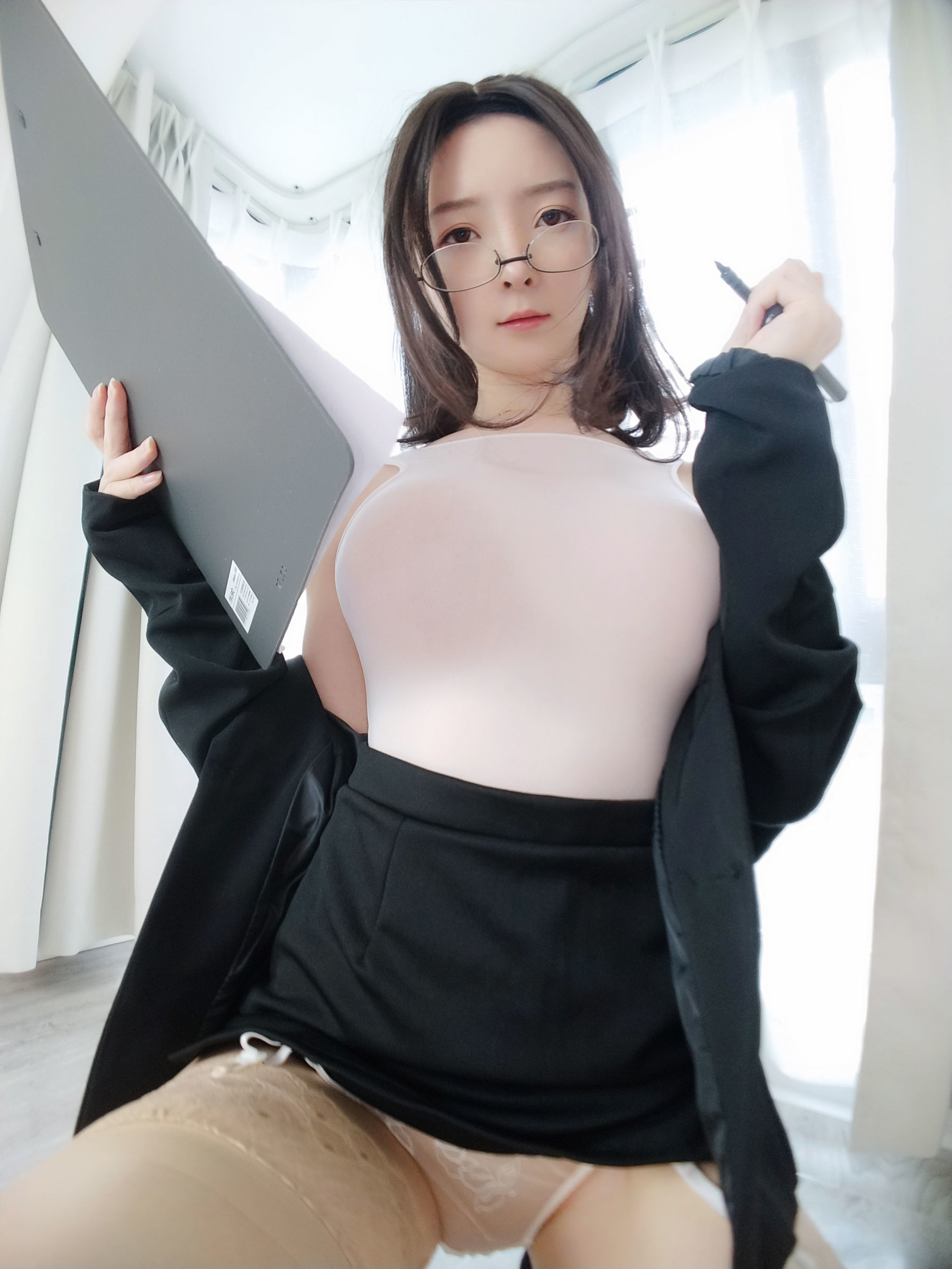 一小央泽 家教老师 [80P] - 秀人网免费无水印在线套图写真