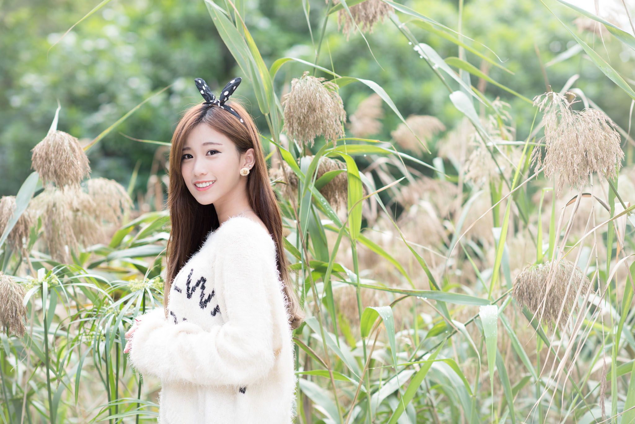 宅男女神张楚珊《外拍甜美蝴蝶节妹子》 [50P] - 秀人网免费无水印在线套图写真